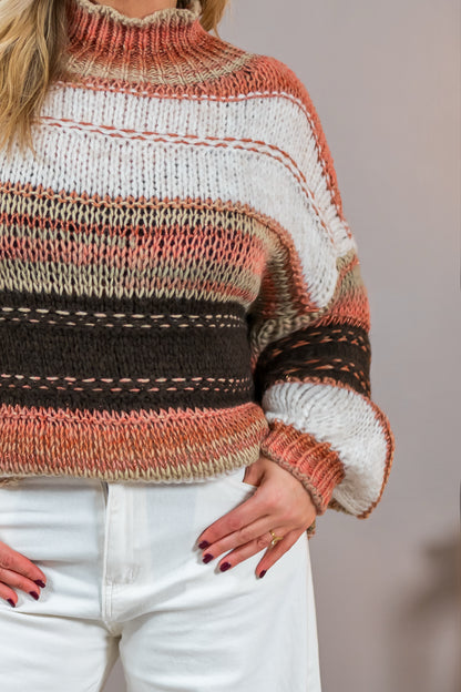 Gestreifter Strickpullover mit Goldfaden und Stehkragen, rost/creme/braun
