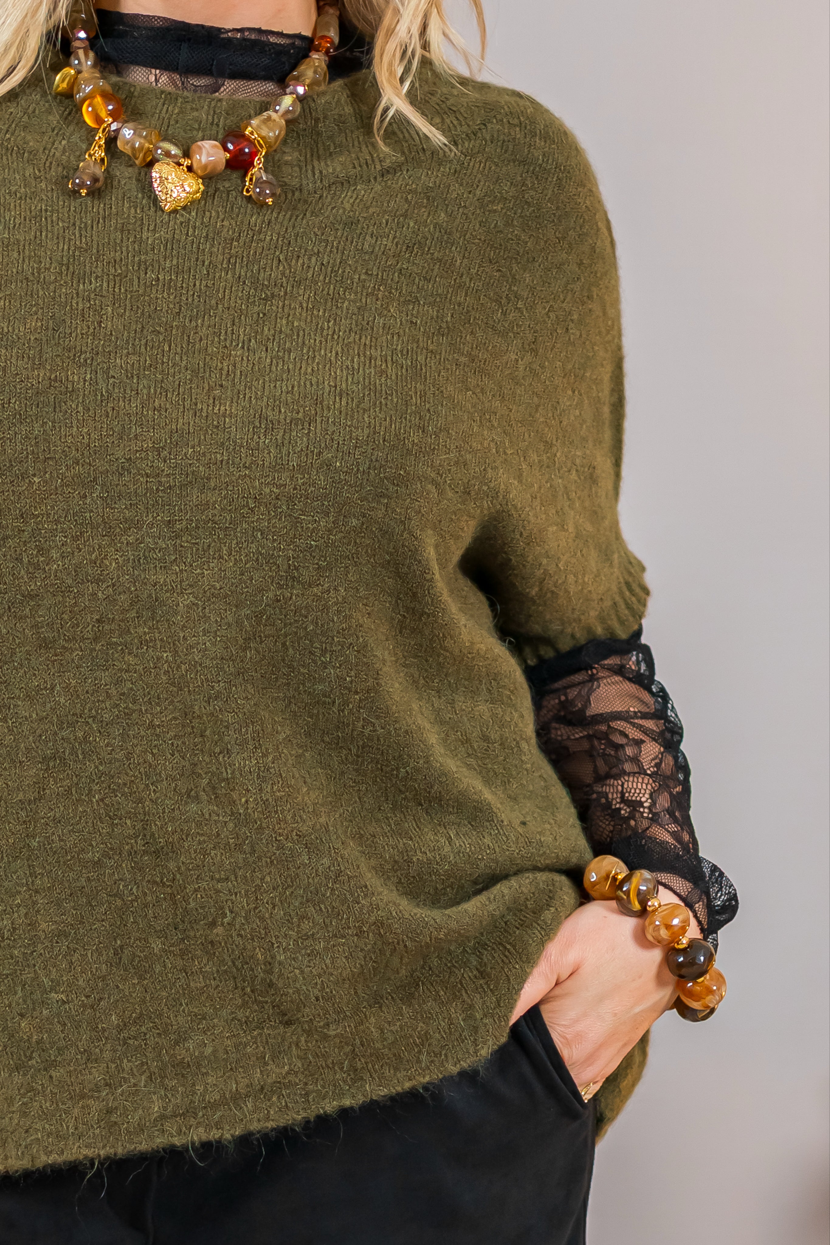 Kurzarm Oversized-Feinstrickpullover,  olivgrün