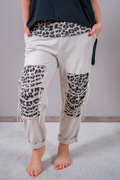 Cut-Out-Hose mit Leo-Detail, beige