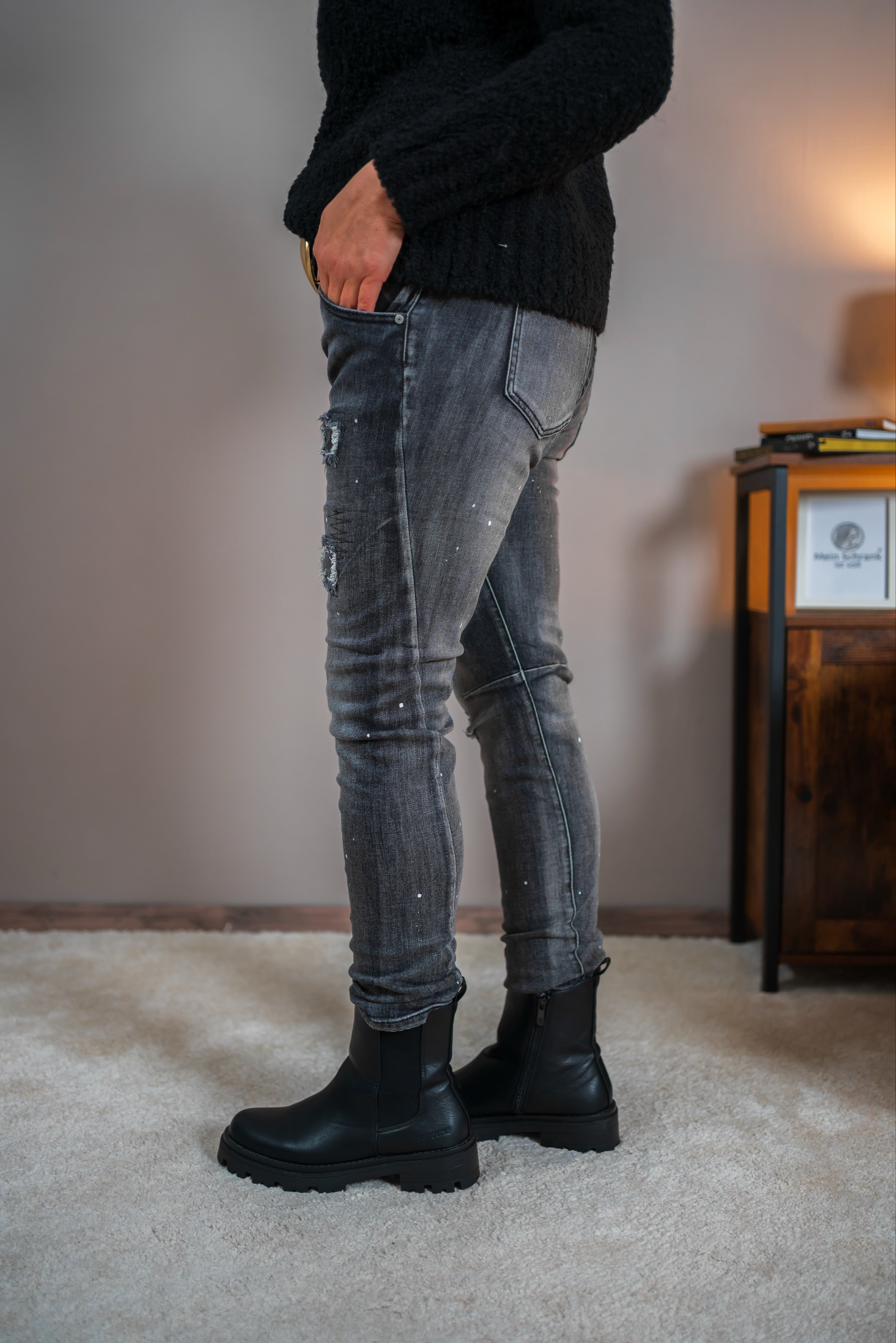 Jeans mit Flock-Aufdruck, dunkelgrau
