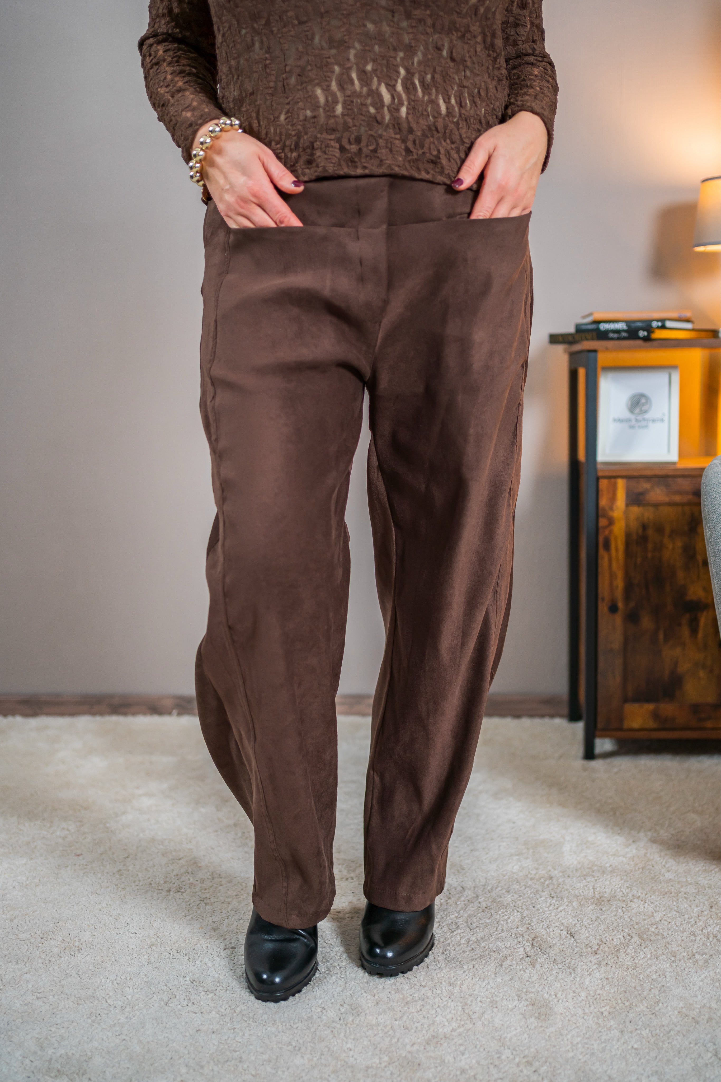 Hose im Velours-Design, schokobraun