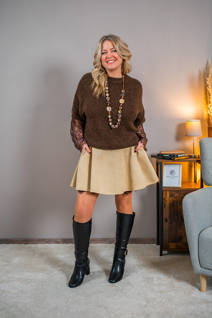 Oversize Strickpullover mit Spitzenärmeln, schokobraun
