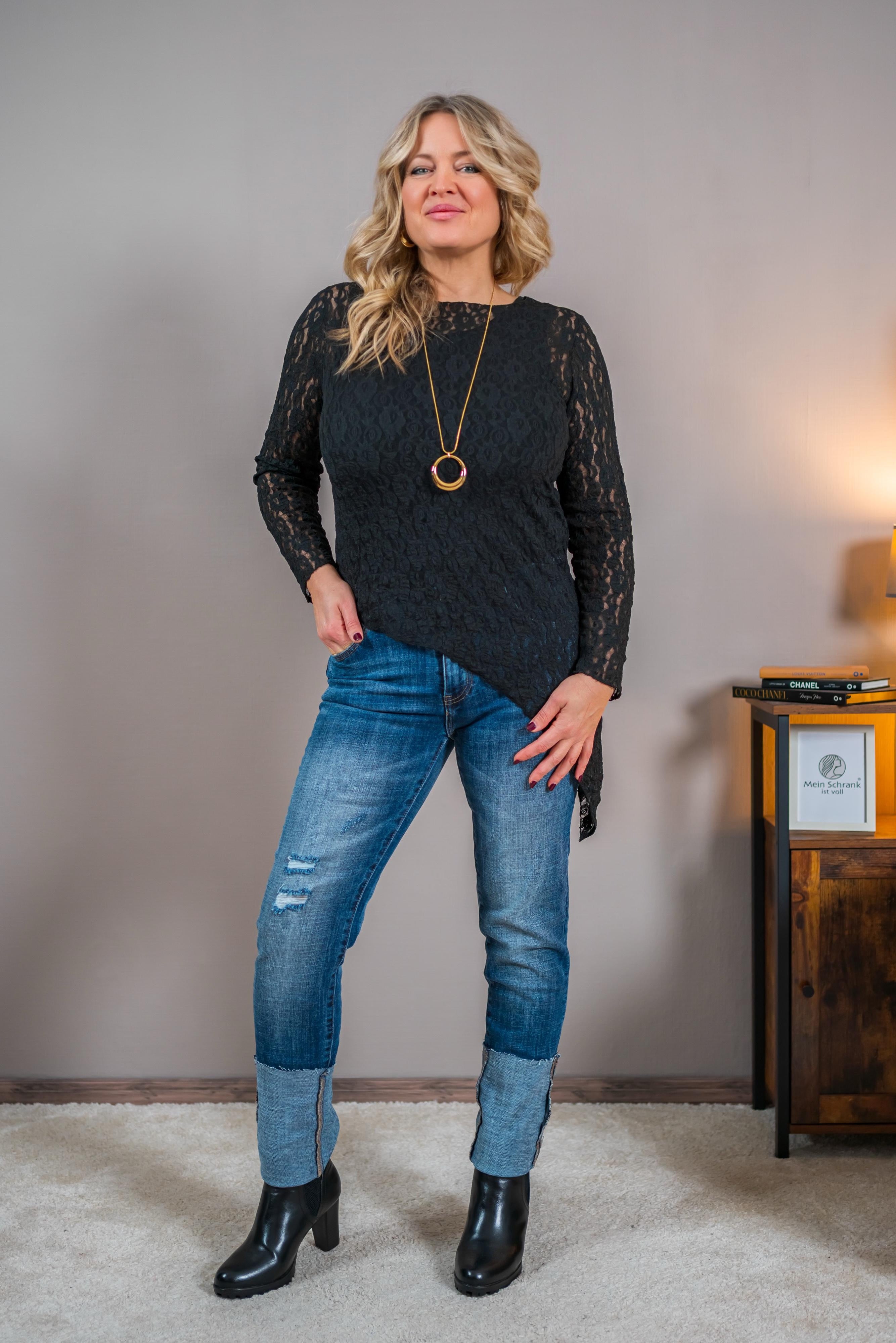 Leichtes asymmetrisches Langarmshirt mit Spitze, schwarz