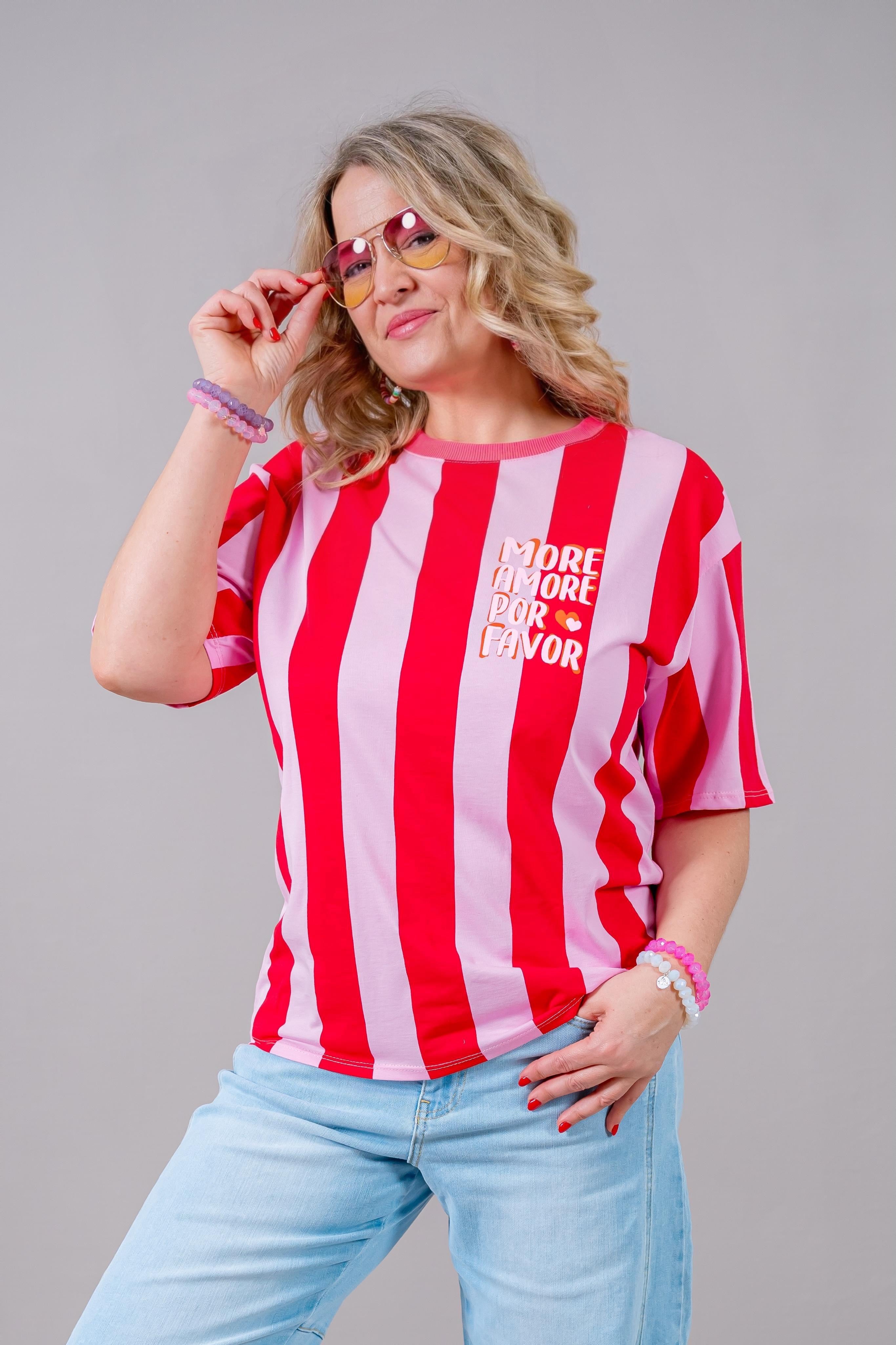Gestreiftes T-Shirt "MORE AMORE POR FAVOR", rot/rosa