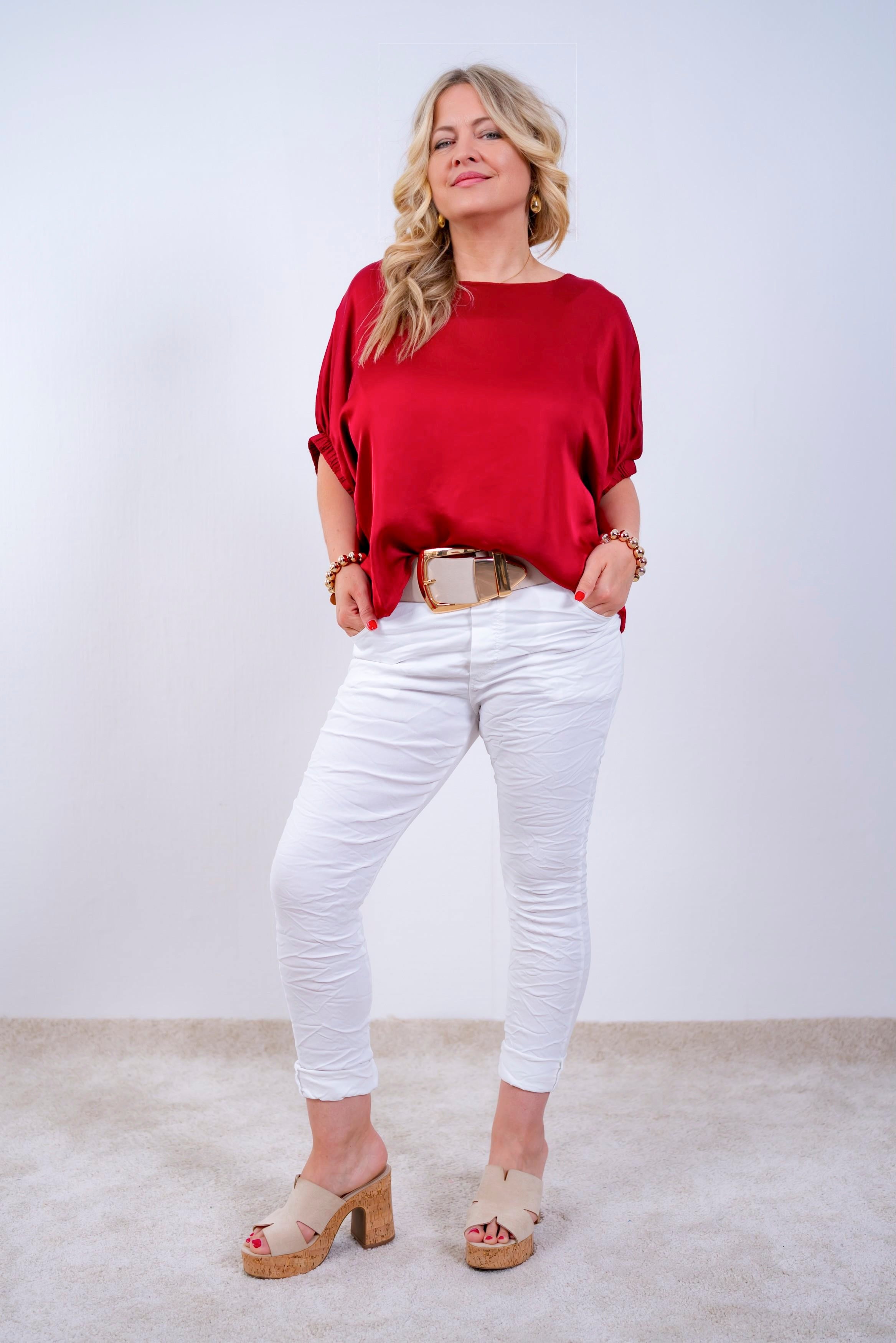 Viskosebluse in Rot