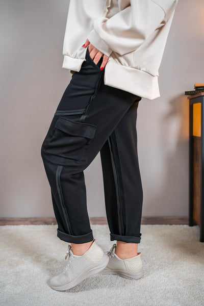 Cargo-Stretchhose mit Ziernähten, schwarz