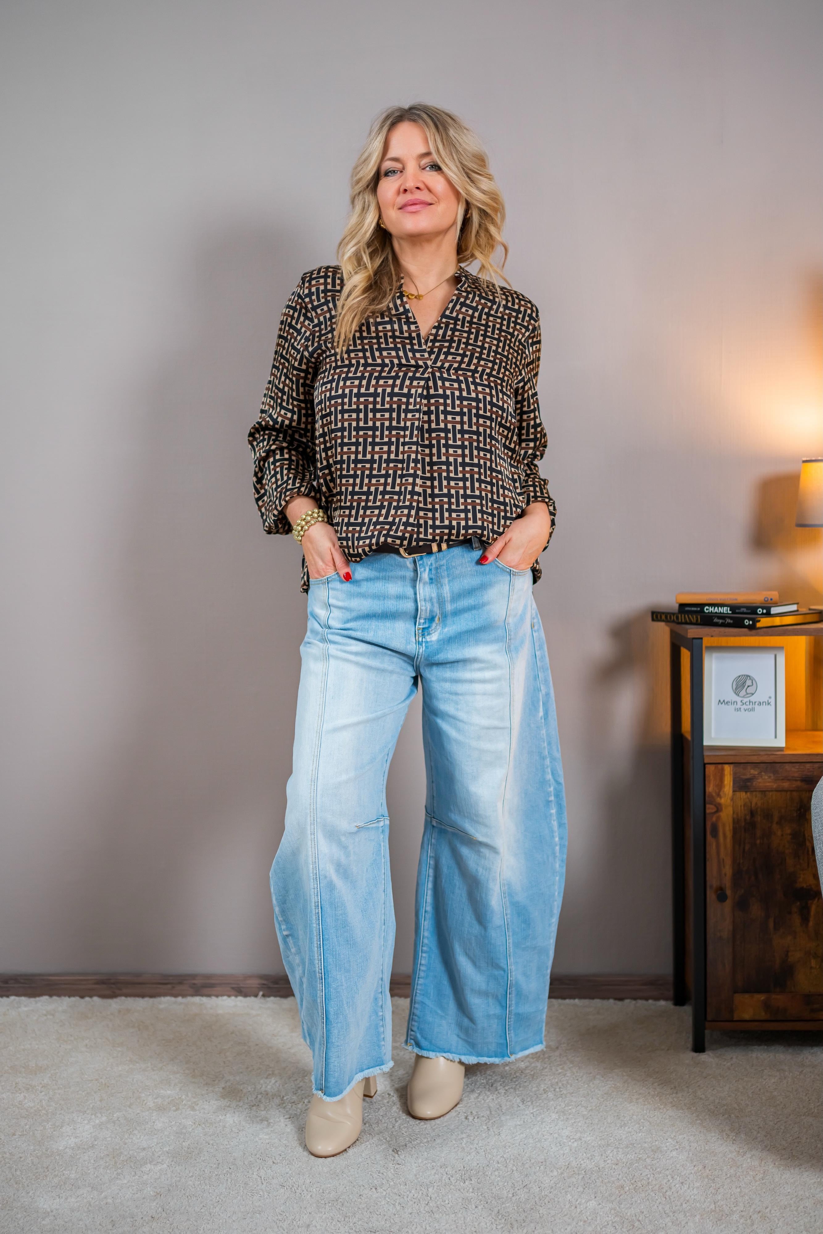 Leichte Bluse, gemustert