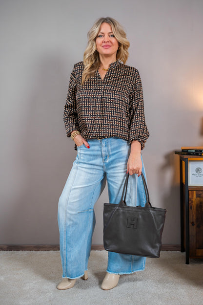 Leichte Bluse, gemustert