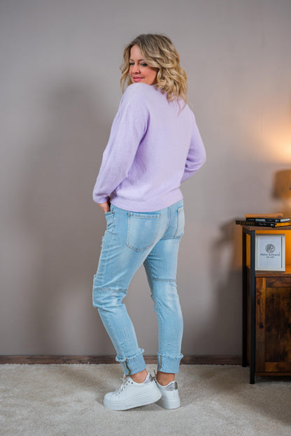 Eleganter Strickpullover mit Stehkragen, flieder