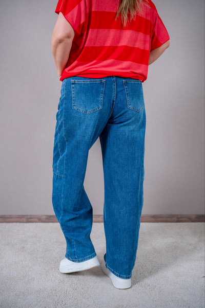 Trendige Barrel Jeans im Medium Wash