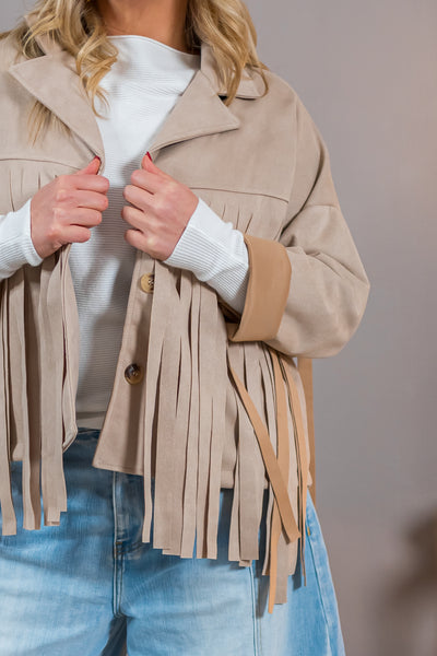 Stylische Jacke in Wildleder-Optik mit Fransen, beige