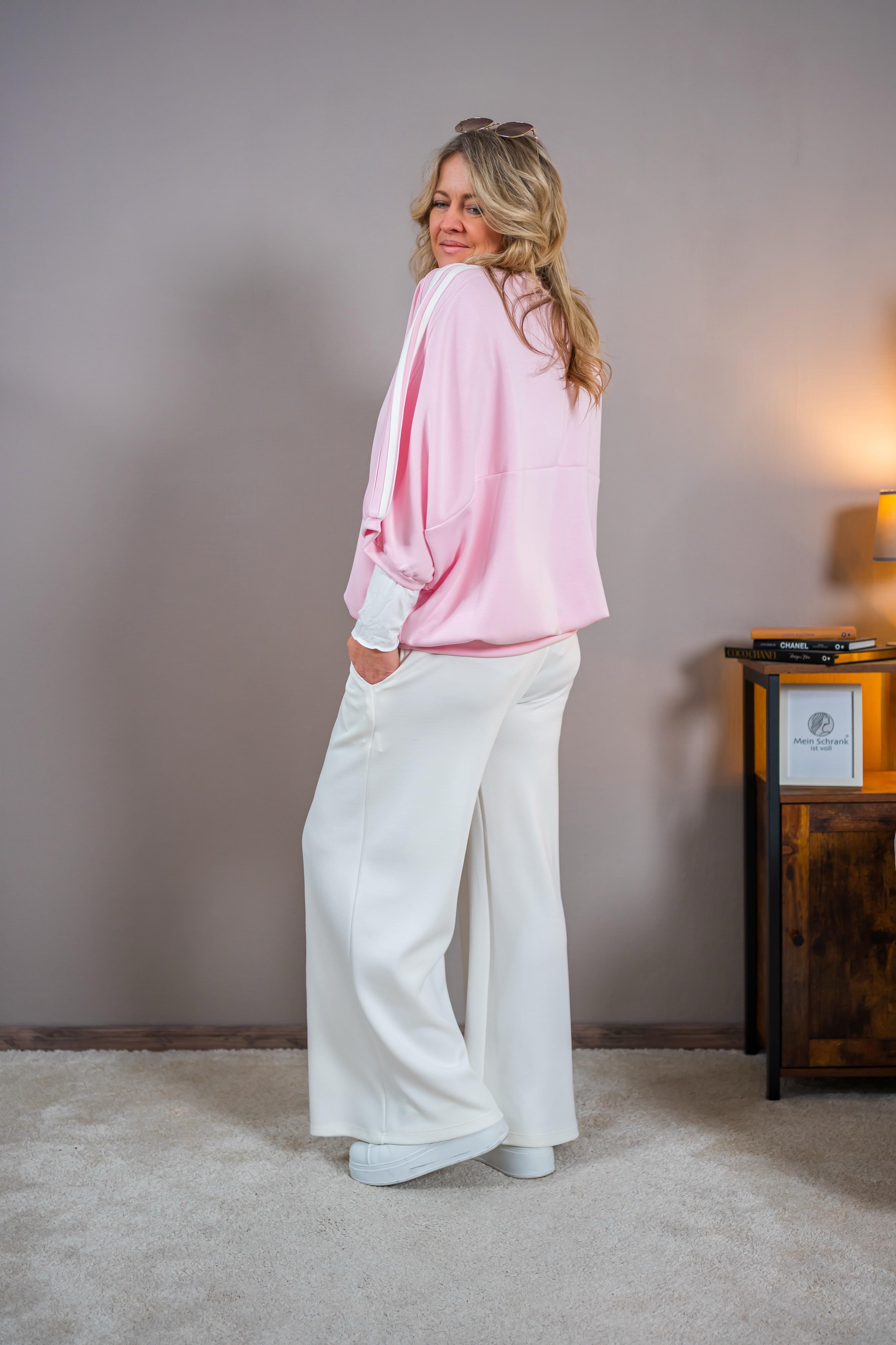 Sweatshirt mit Fledermausärmeln und Streifen-Detail, rosa