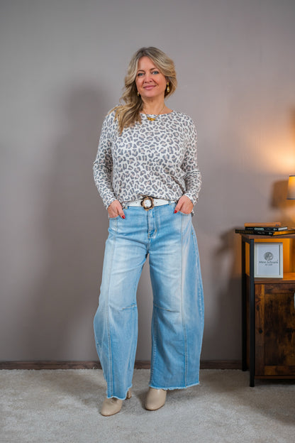 Longsleeve im Leo-Muster, beige