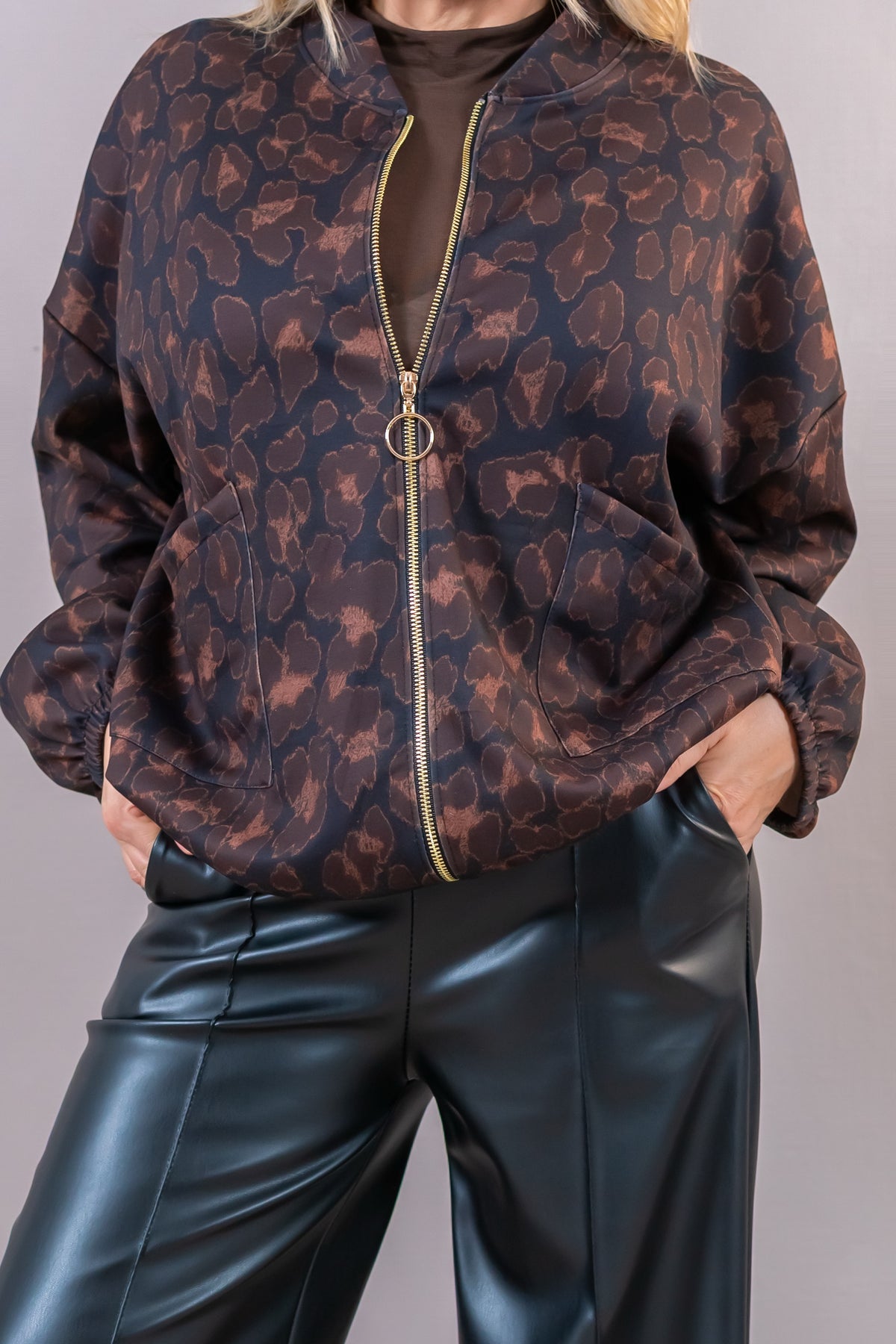 Oversize Blouson Allover Leo, schwarz/braun