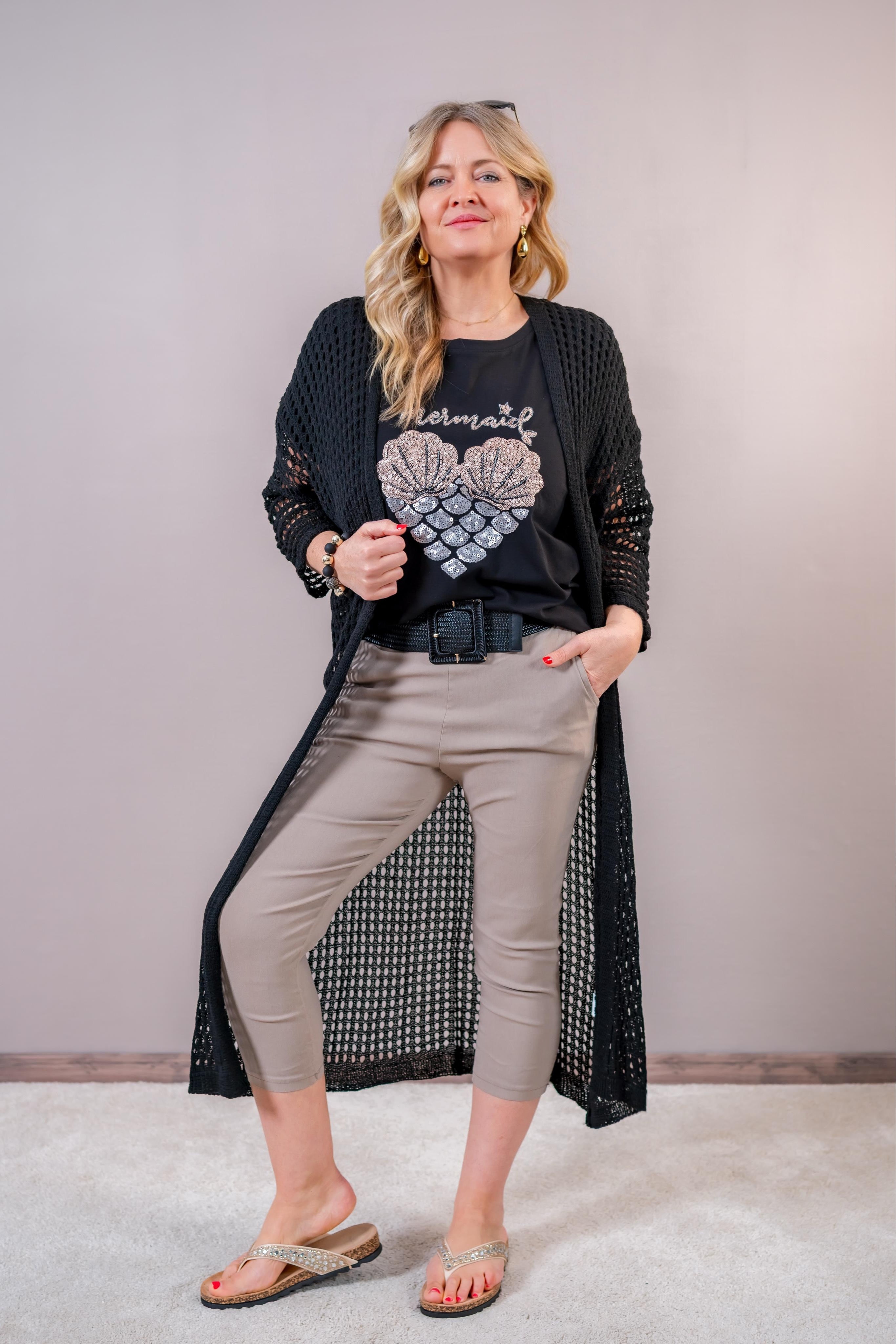 Leichter Cardigan mit Loch-Muster, schwarz