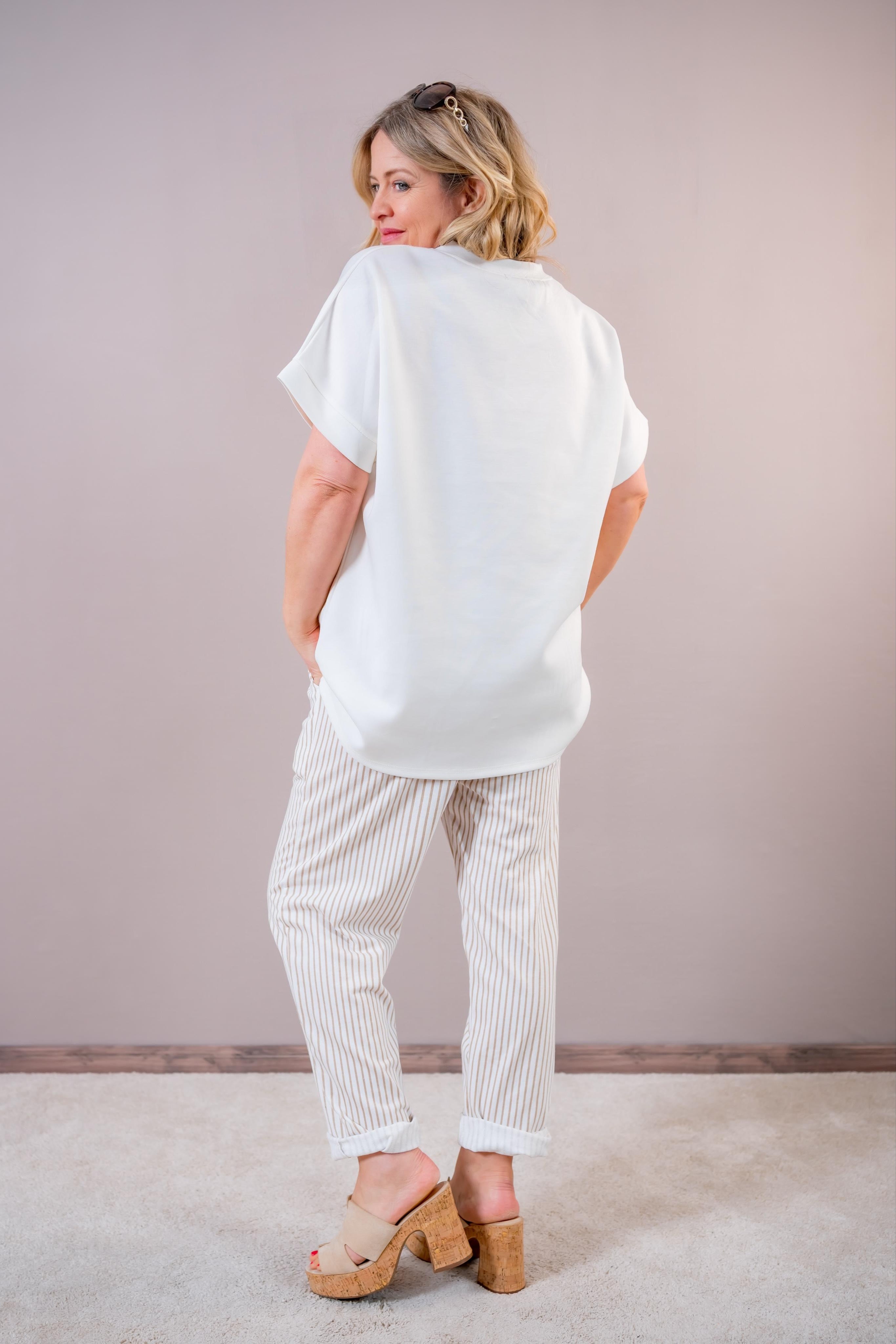 Oversize Kurzarm-Sweatshirt, creme