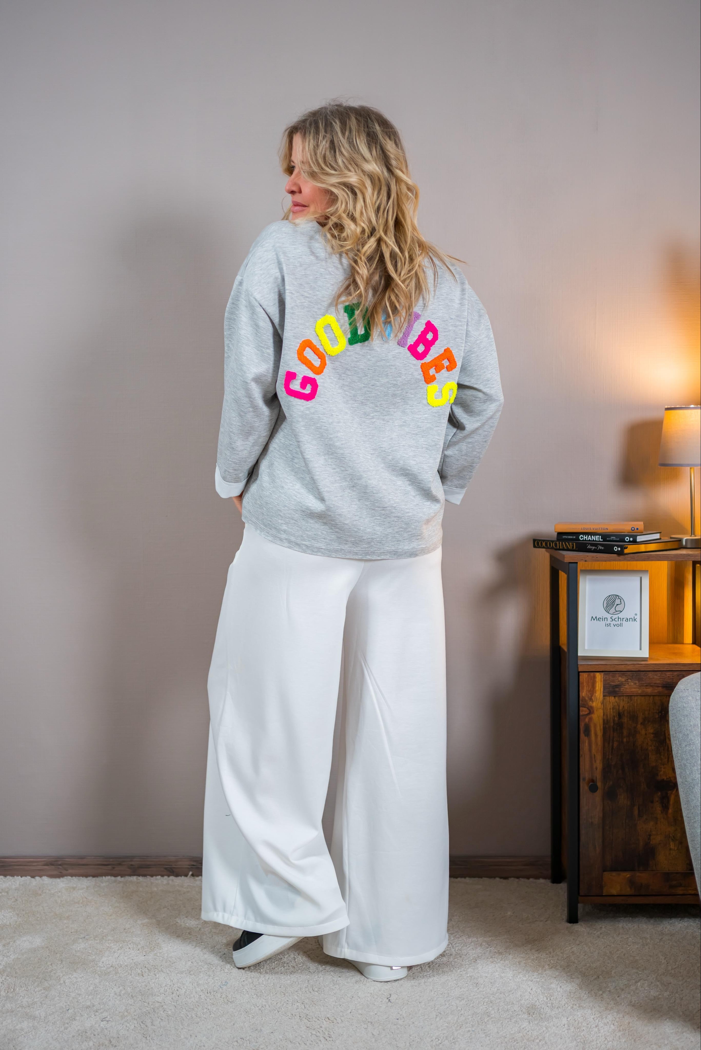 Sweatshirt mit Front- und Backprint "GOOD VIBES", grau melange