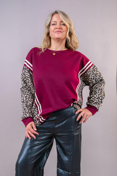 Oversize Sweatshirt mit Kontraststreifen, bordeaux/creme/leo