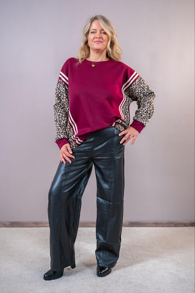 Oversize Sweatshirt mit Kontraststreifen, bordeaux/creme/leo