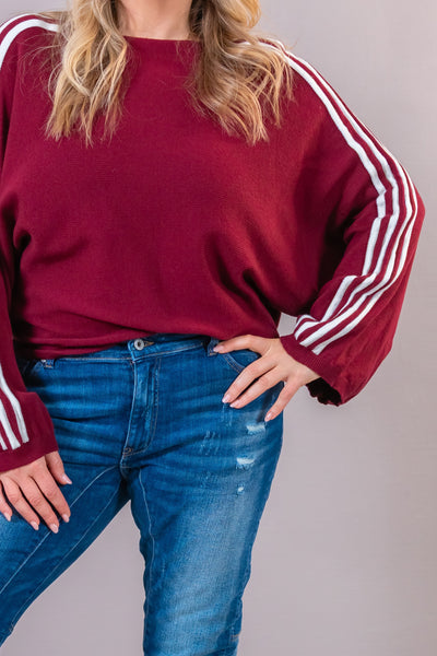 Feinstrickpullover mit Kontraststreifen, bordeaux/weiß