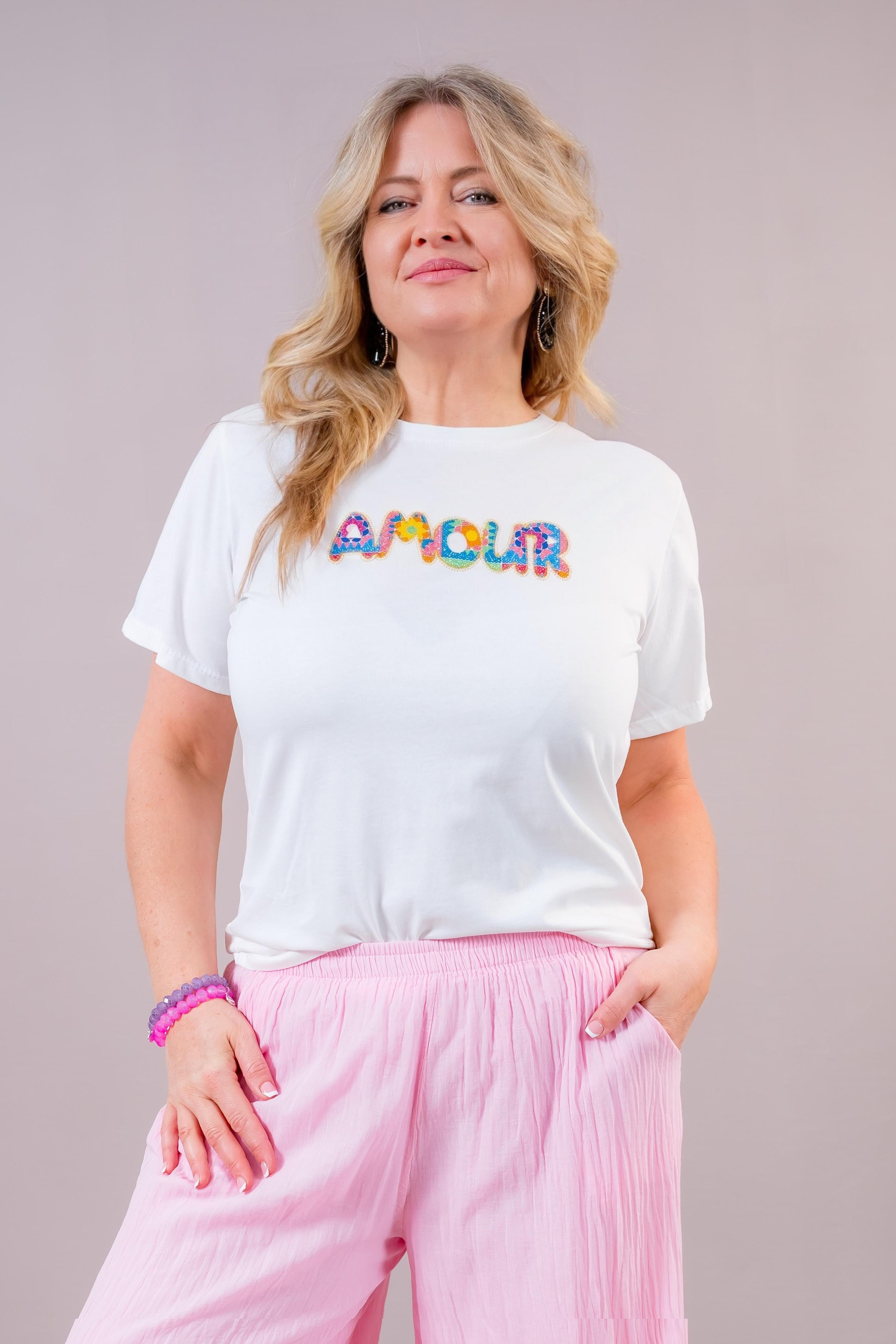 T-Shirt mit Stickerei