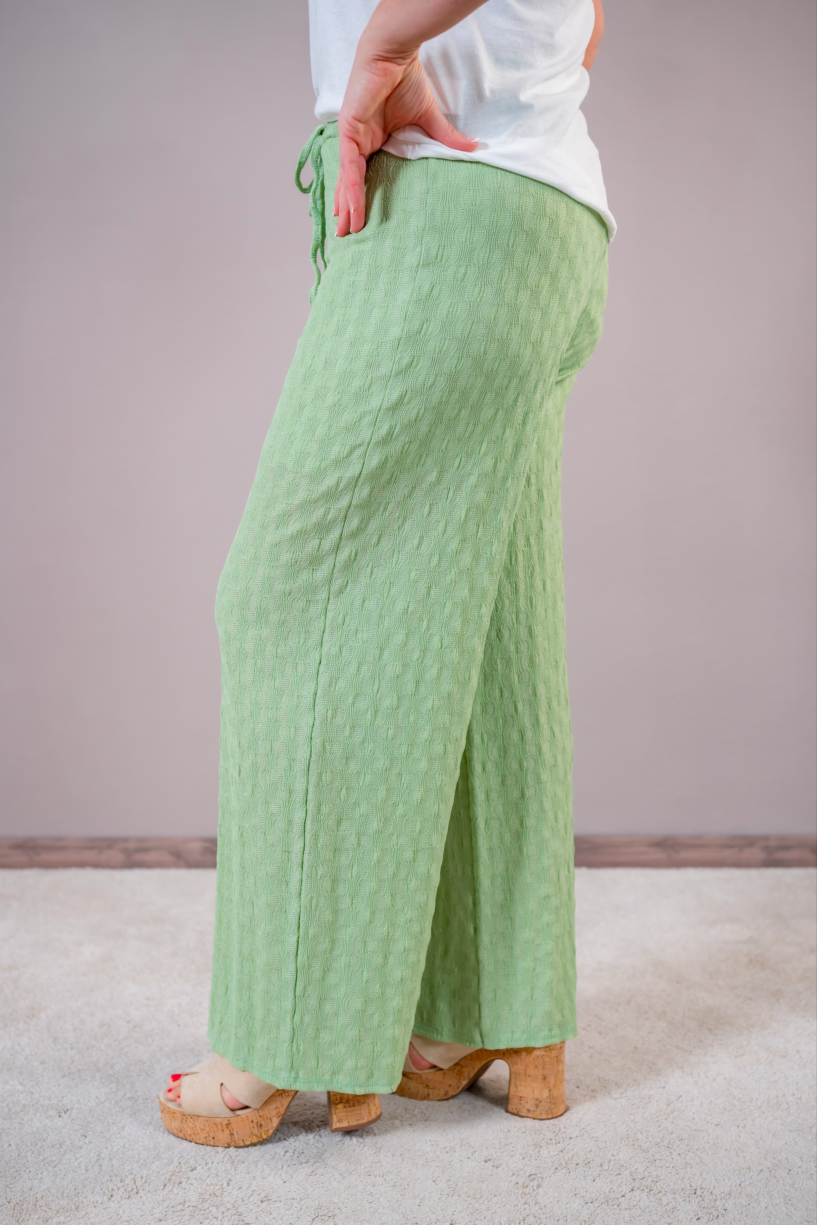 Stoffhose 'Wave' in Salbeigrün