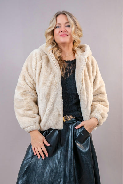 Kunstfelljacke mit Kapuze, creme