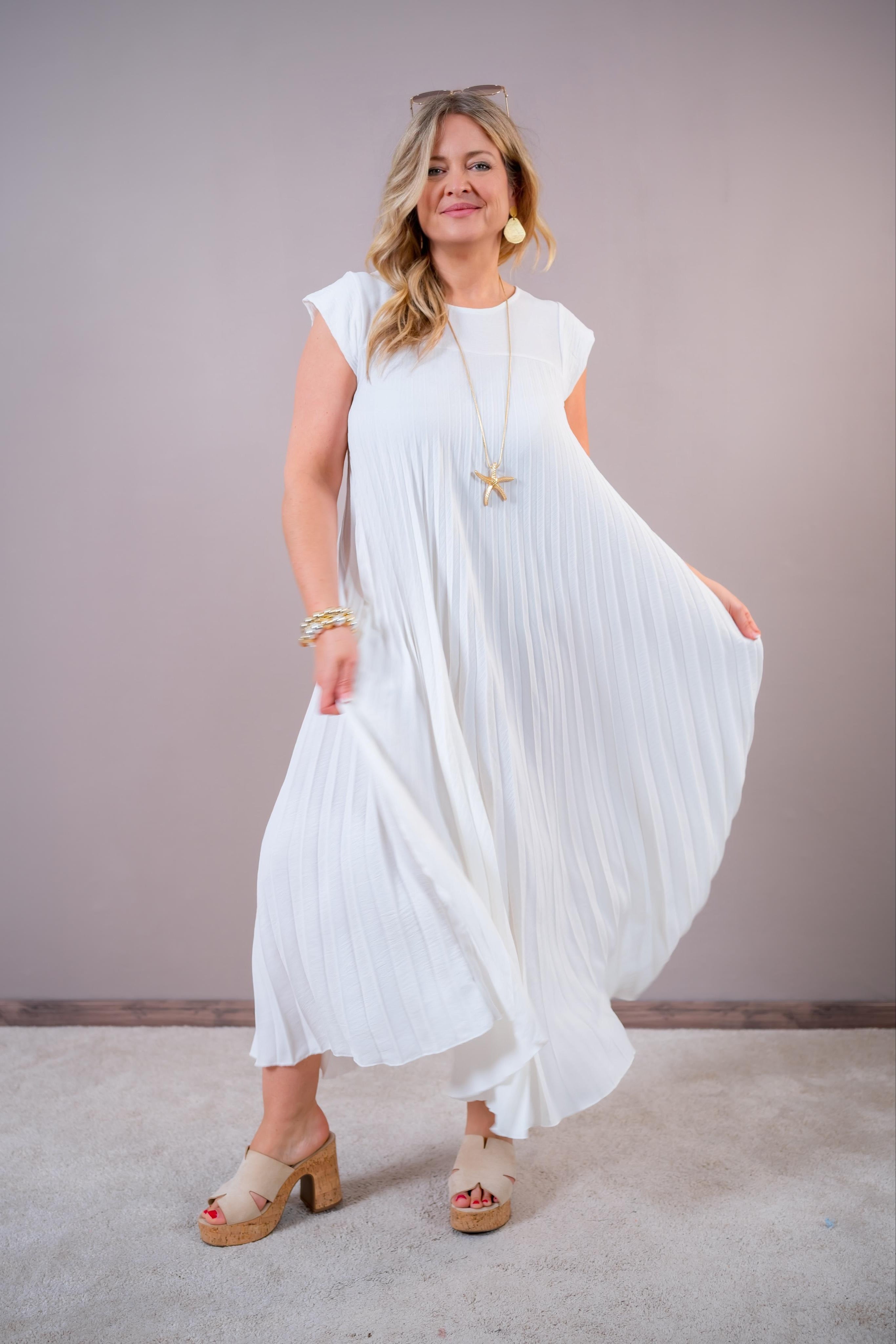Leichtes Plisseekleid, off-white