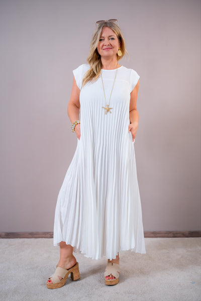 Leichtes Plisseekleid, off-white