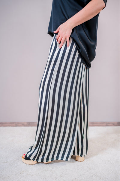 Elegante Satin-Hose mit Streifen, schwarz/weiß