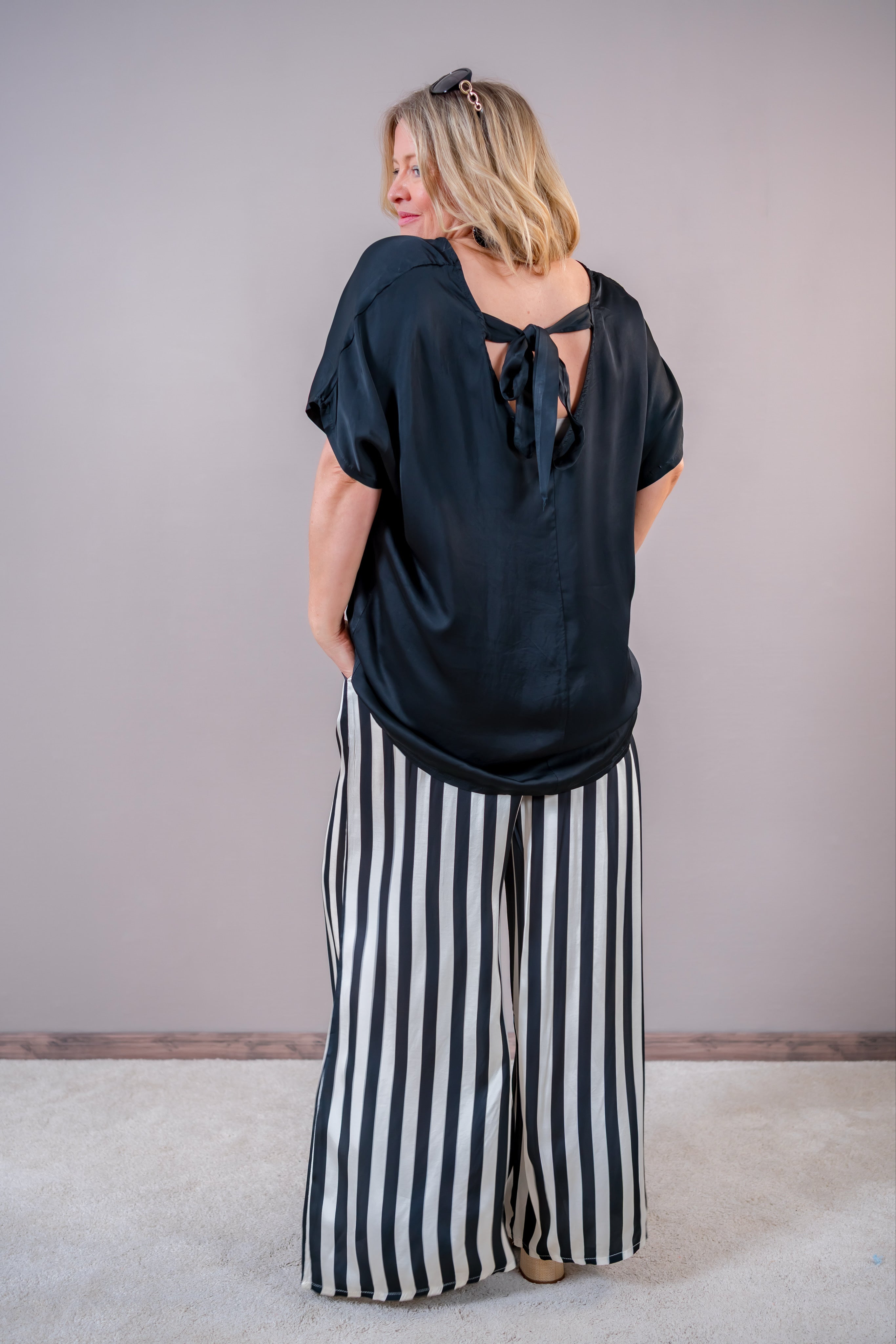 Leichtes Oversize Blusen-Shirt, schwarz