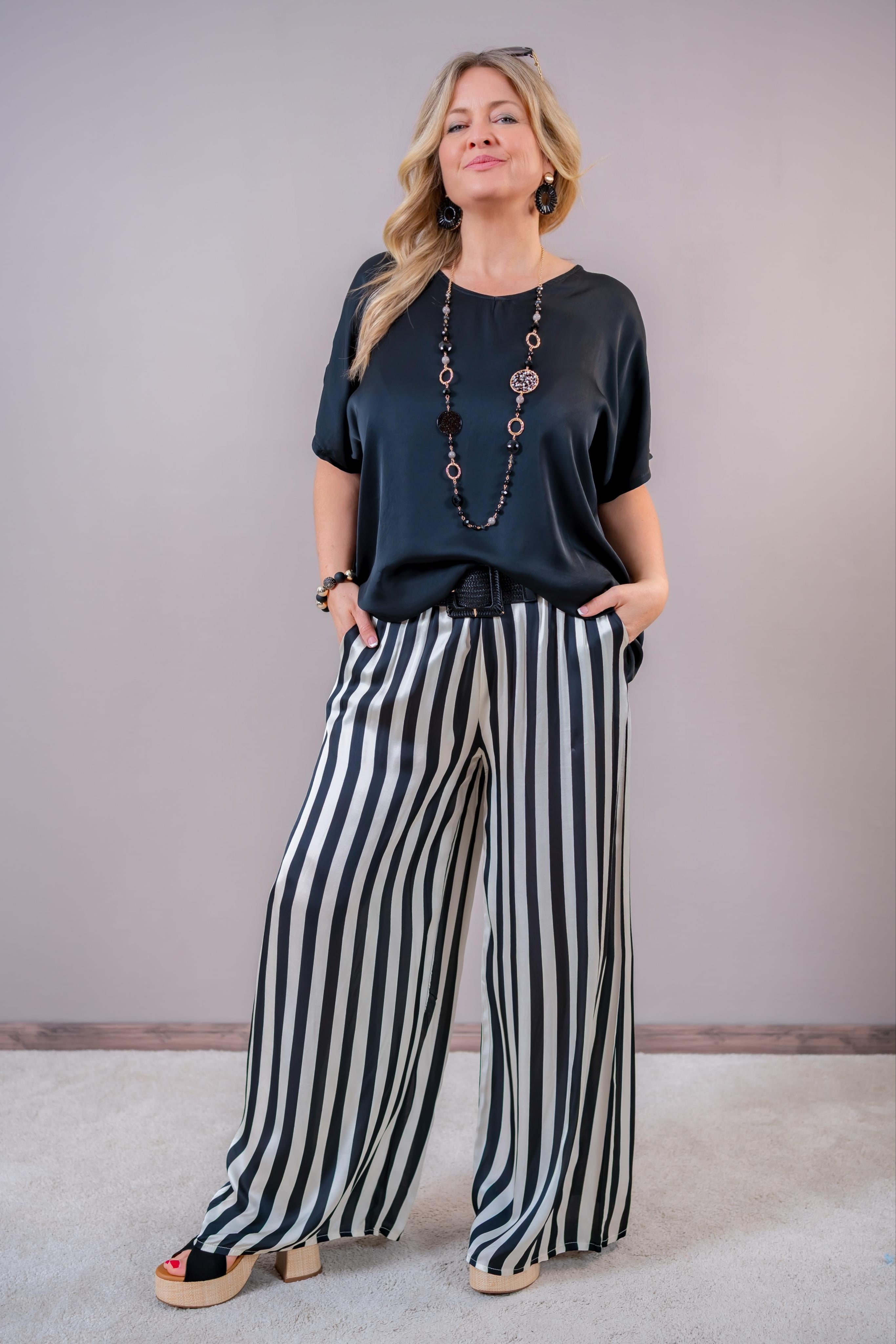 Leichtes Oversize Blusen-Shirt, schwarz