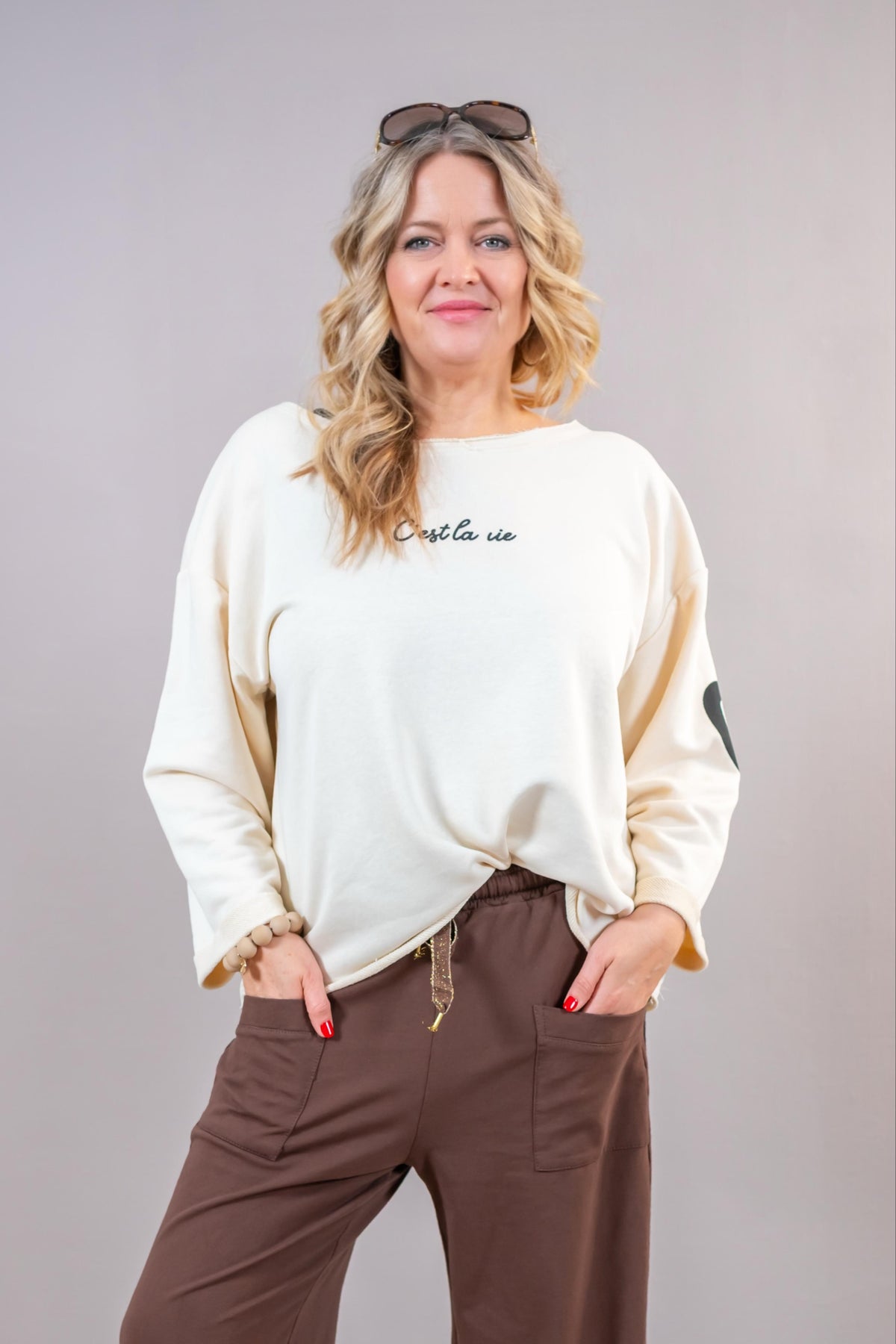 Sweatshirt "C´est la vie", creme
