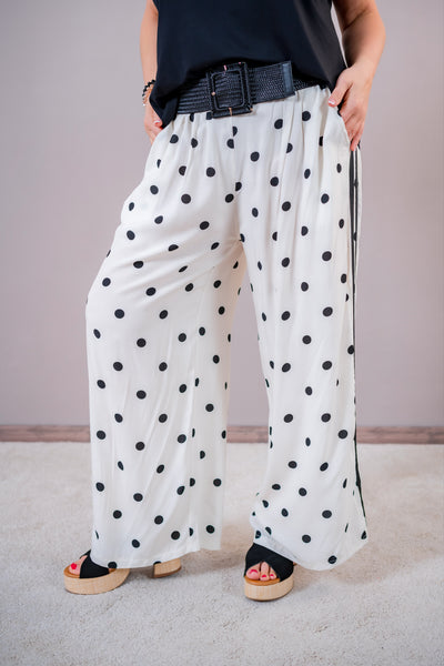 Leichte Hose mit Punkten, weiß/schwarz