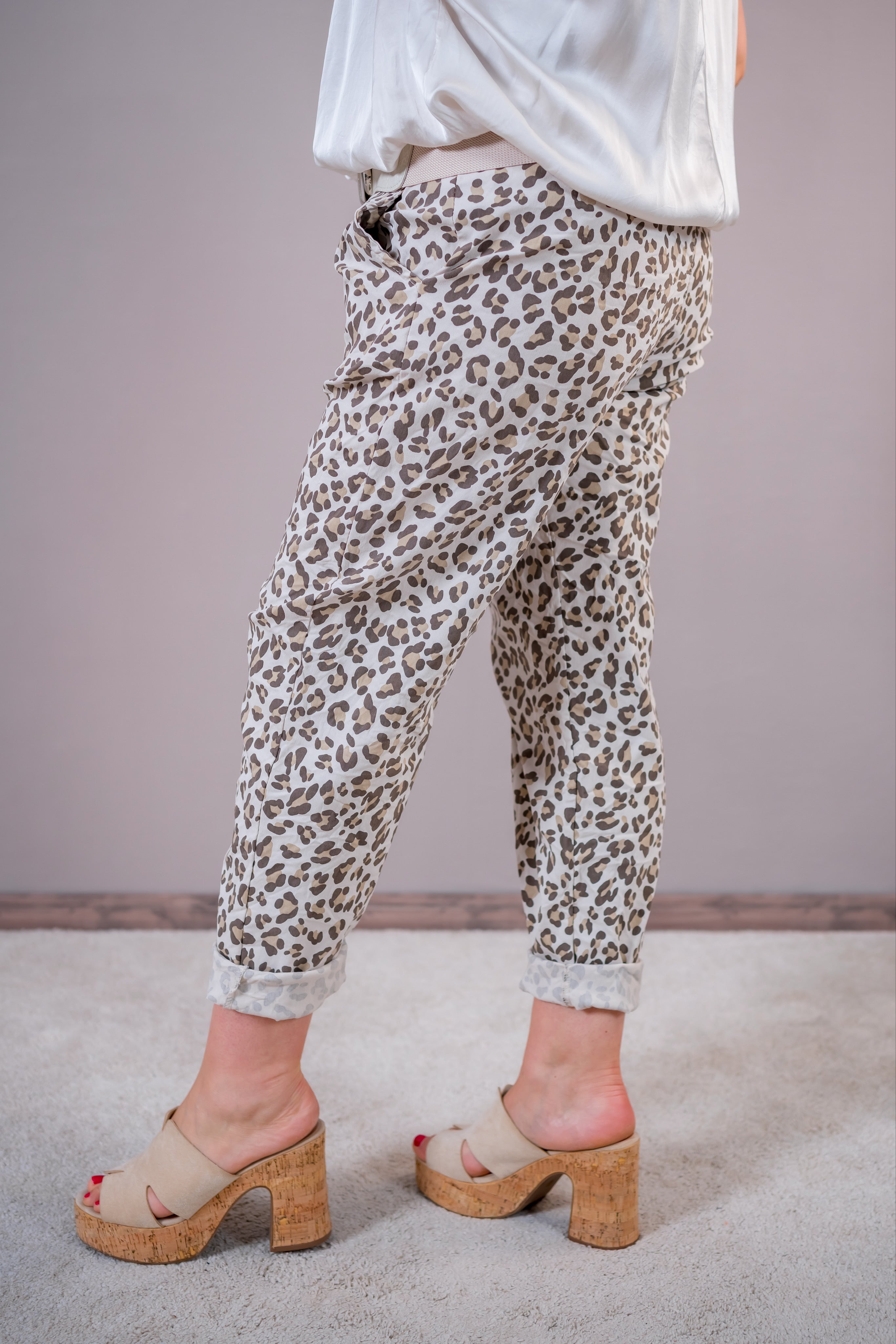 Hose im Leo-Design, creme/beige/braun