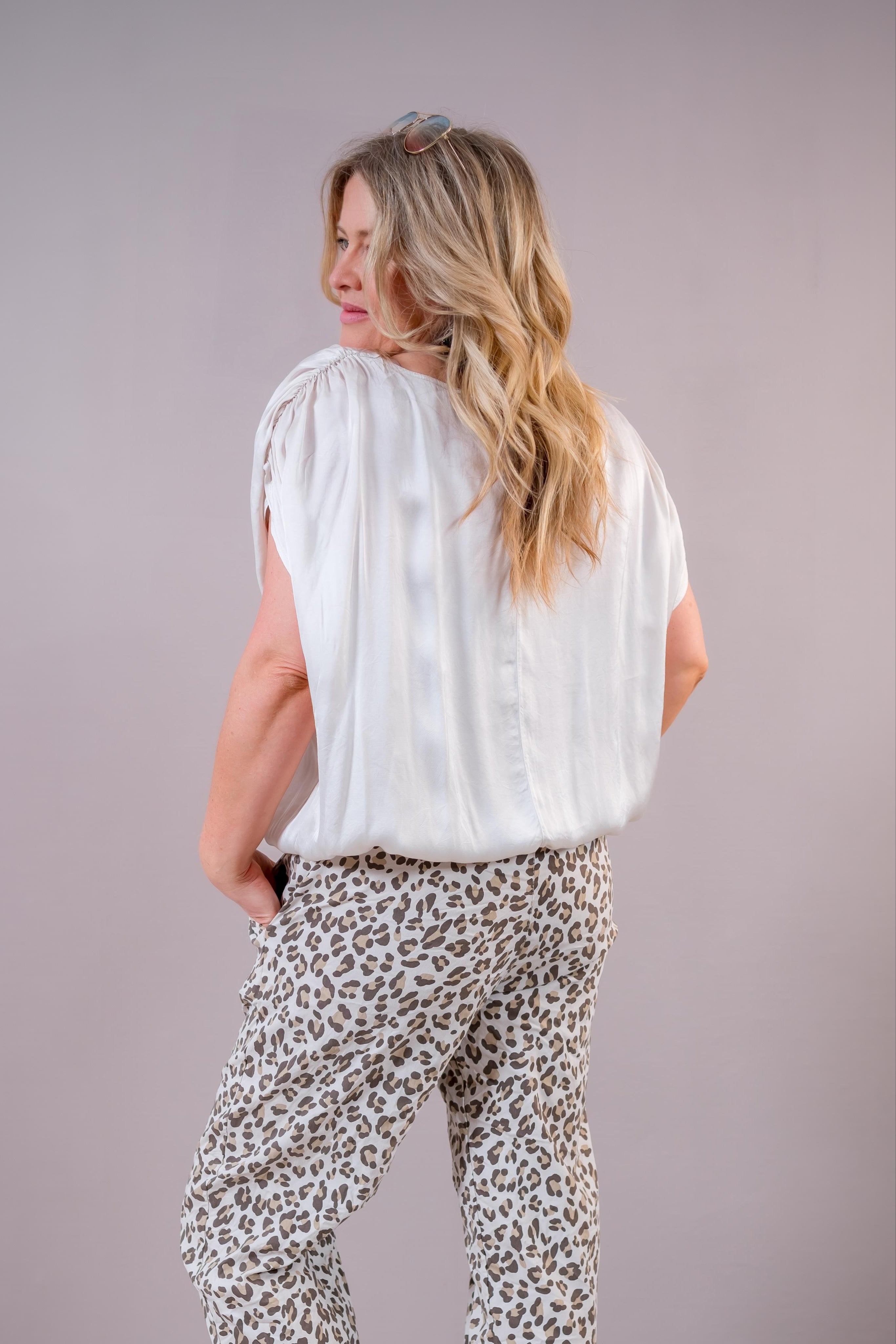 Elegantes Satin-Blusenshirt, beige