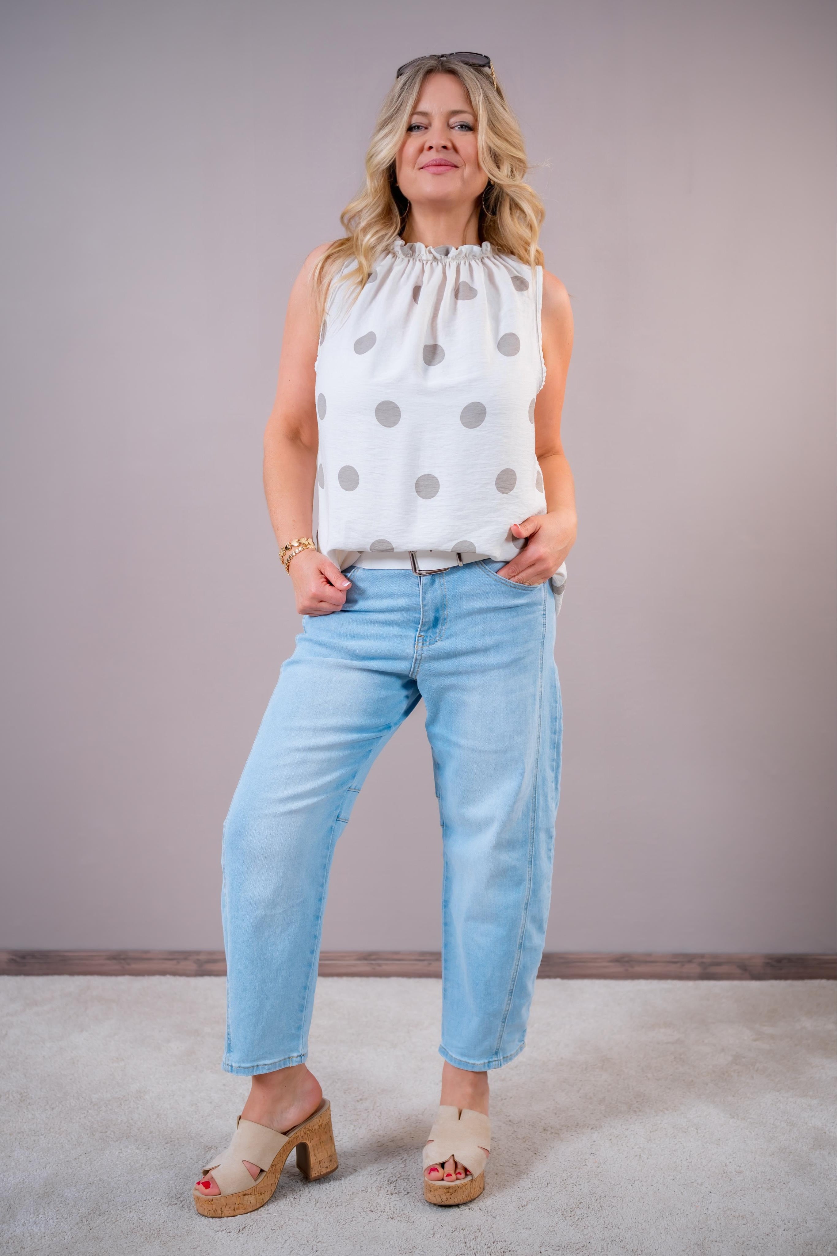 Ärmelloses Top mit Punkten, creme