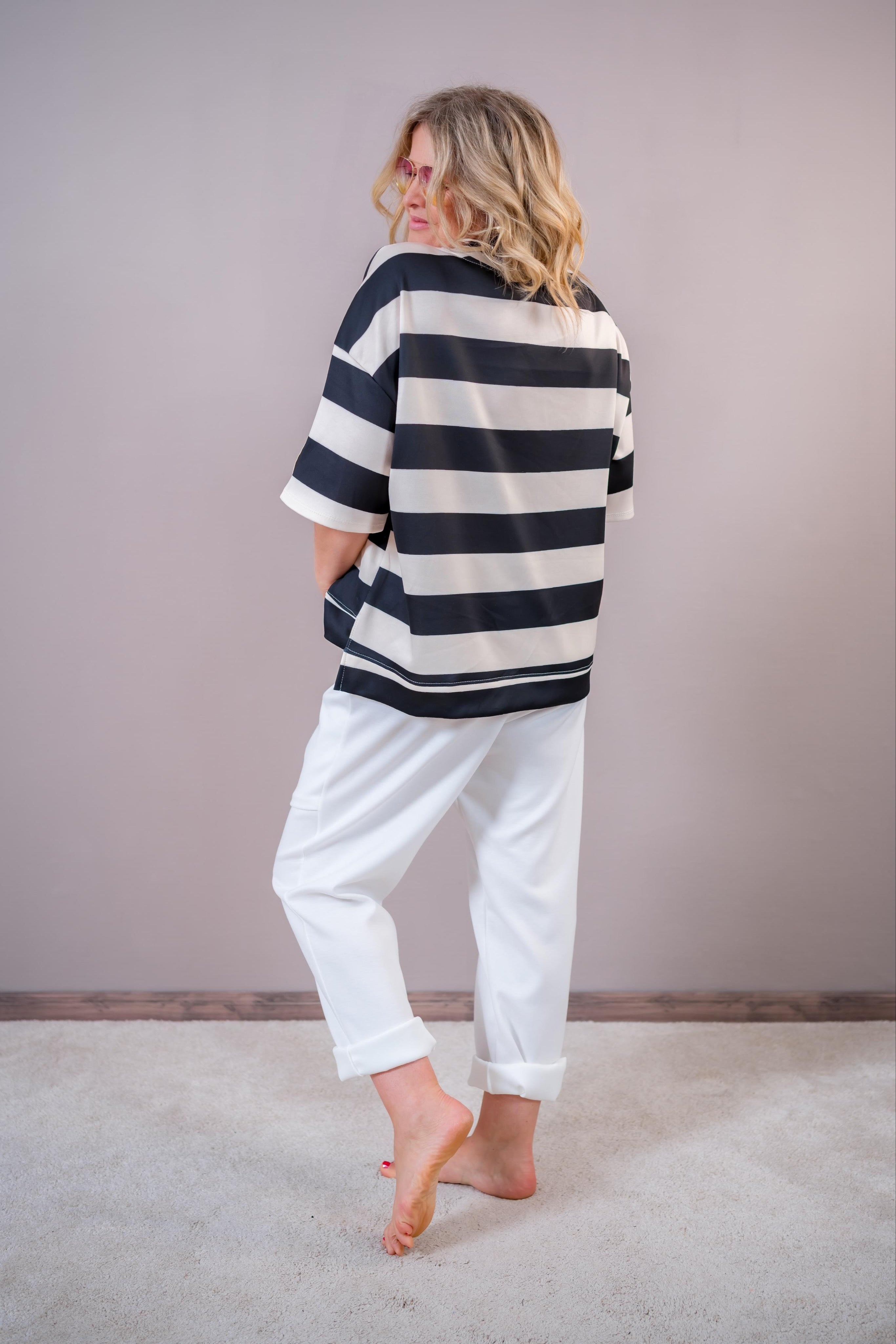 Oversize Shirt mit Streifen und Statement-Print, schwarz/creme