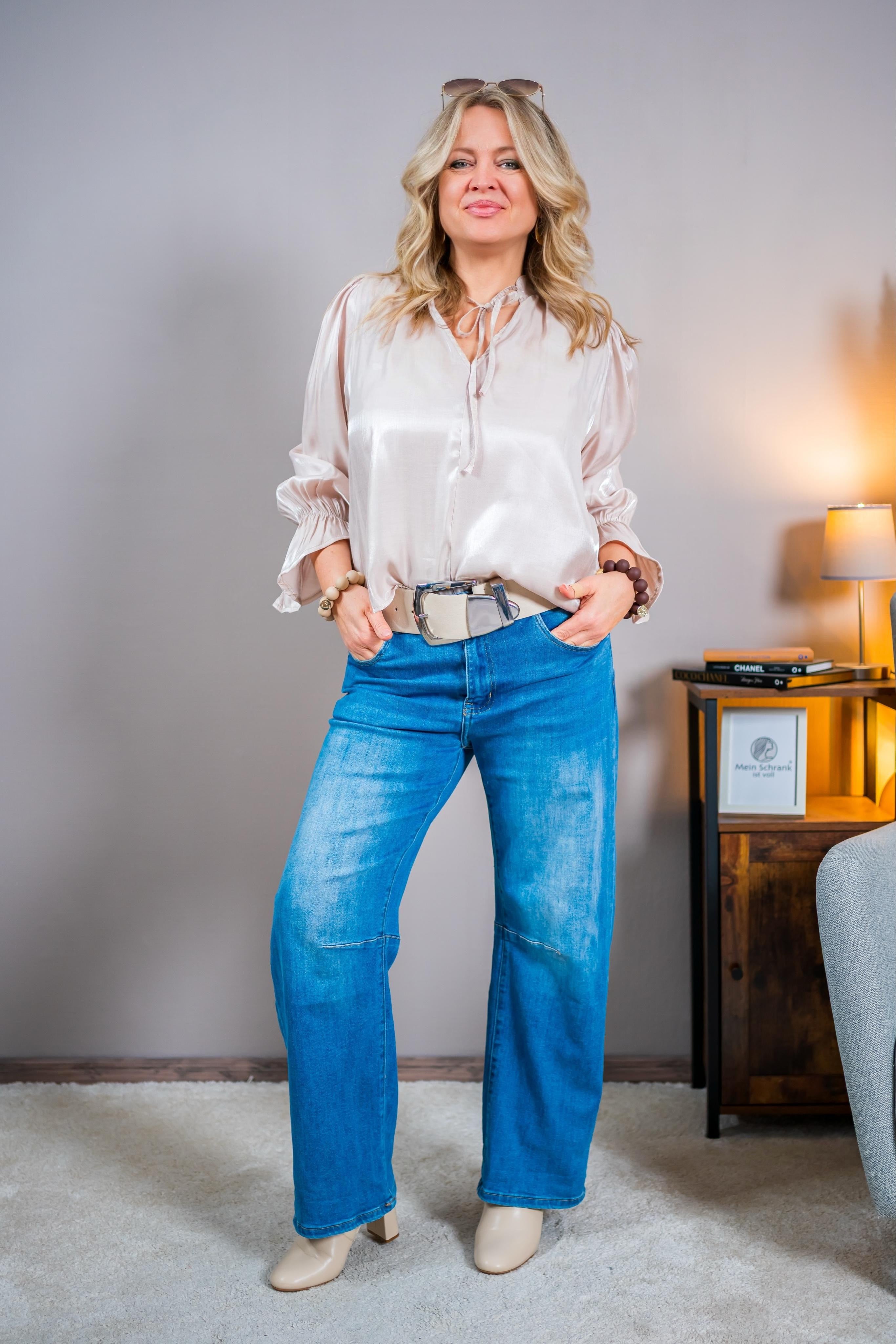 Glänzende Bluse mit eleganten Details, rosé-schimmernd