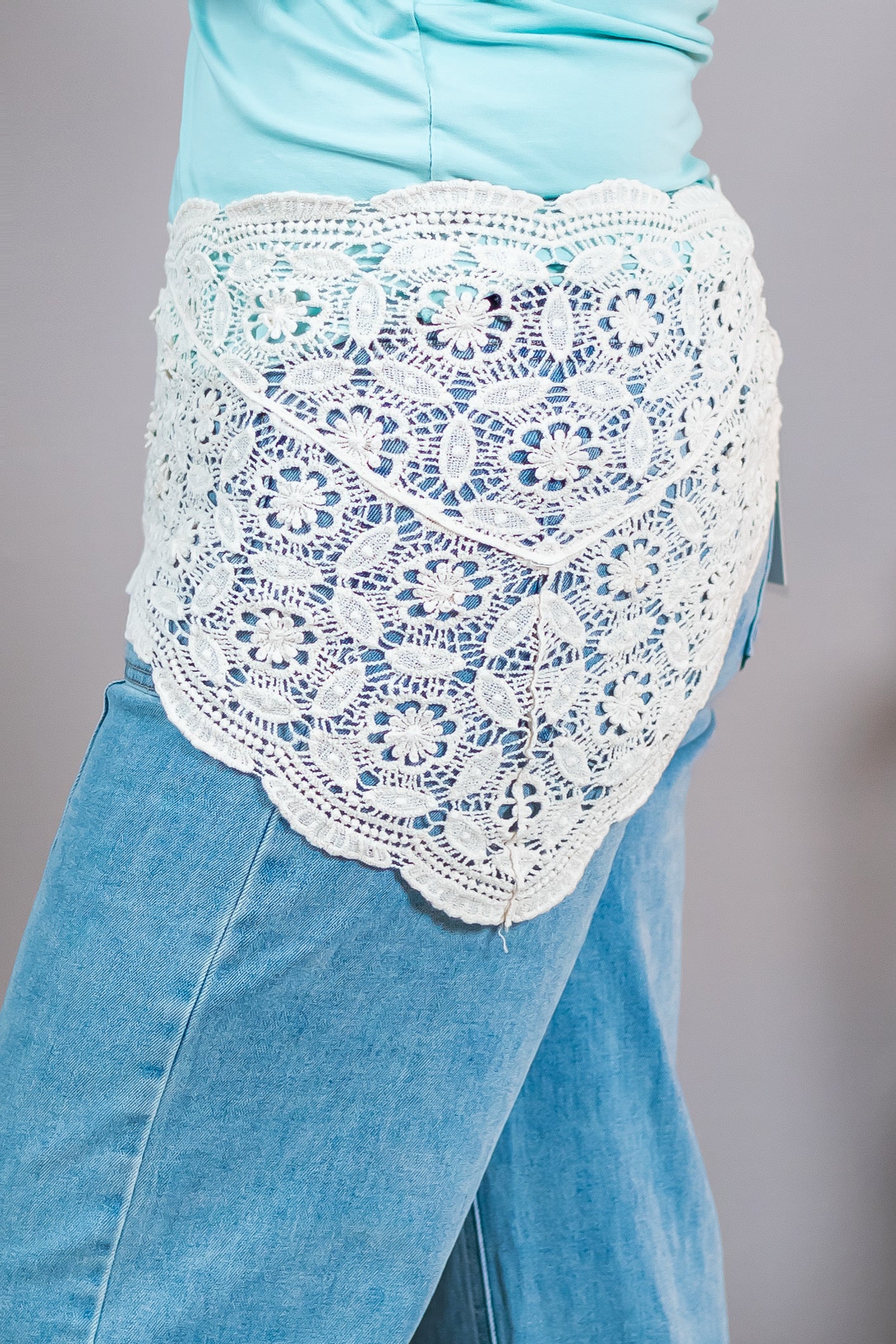 Spitzen-Hüfttuch, beige