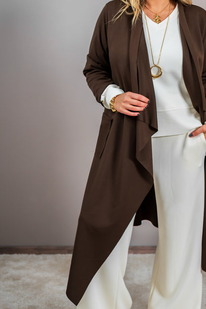 Langer Cardigan mit Wasserfall-Front, schokobraun