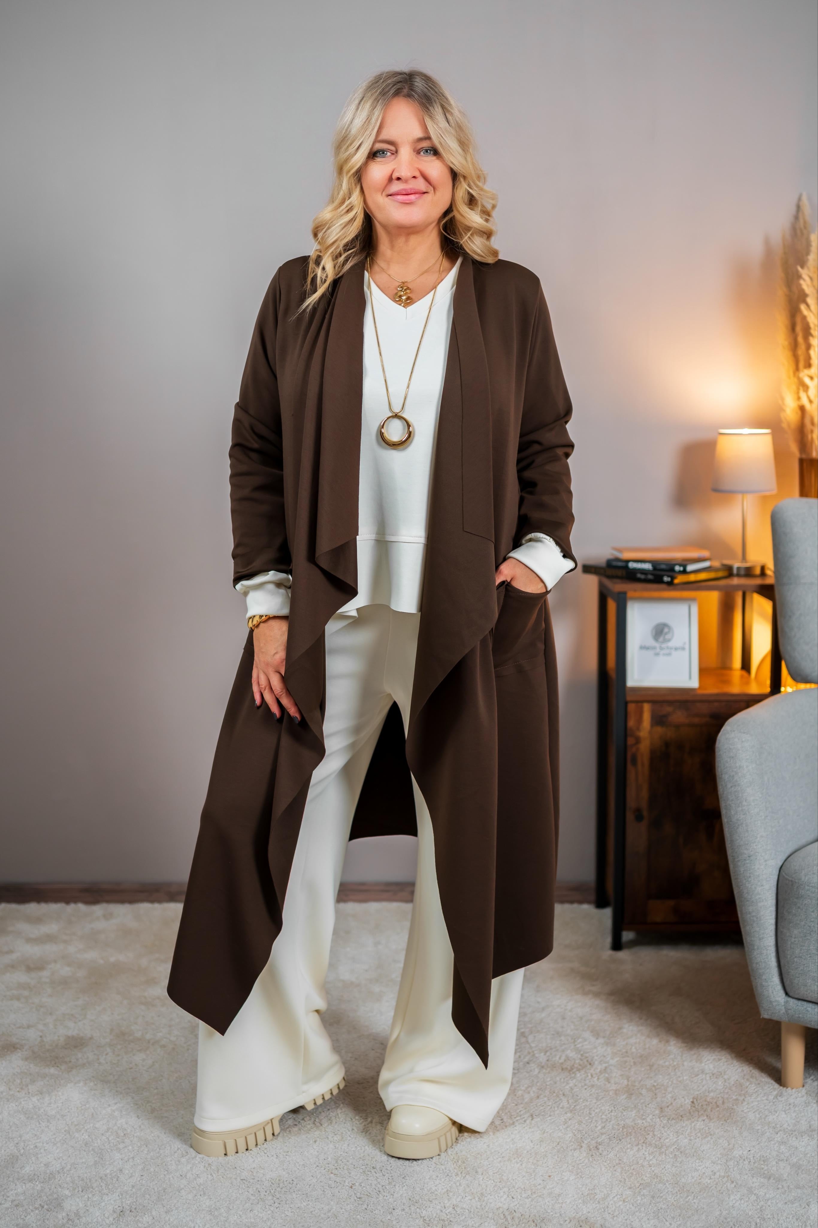 Langer Cardigan mit Wasserfall-Front, schokobraun
