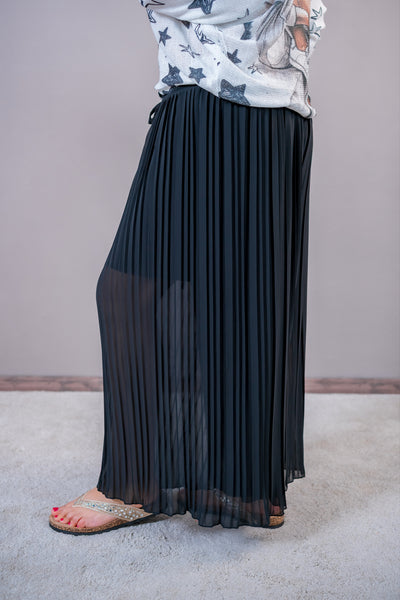 Leichte Plissee-Hose, schwarz
