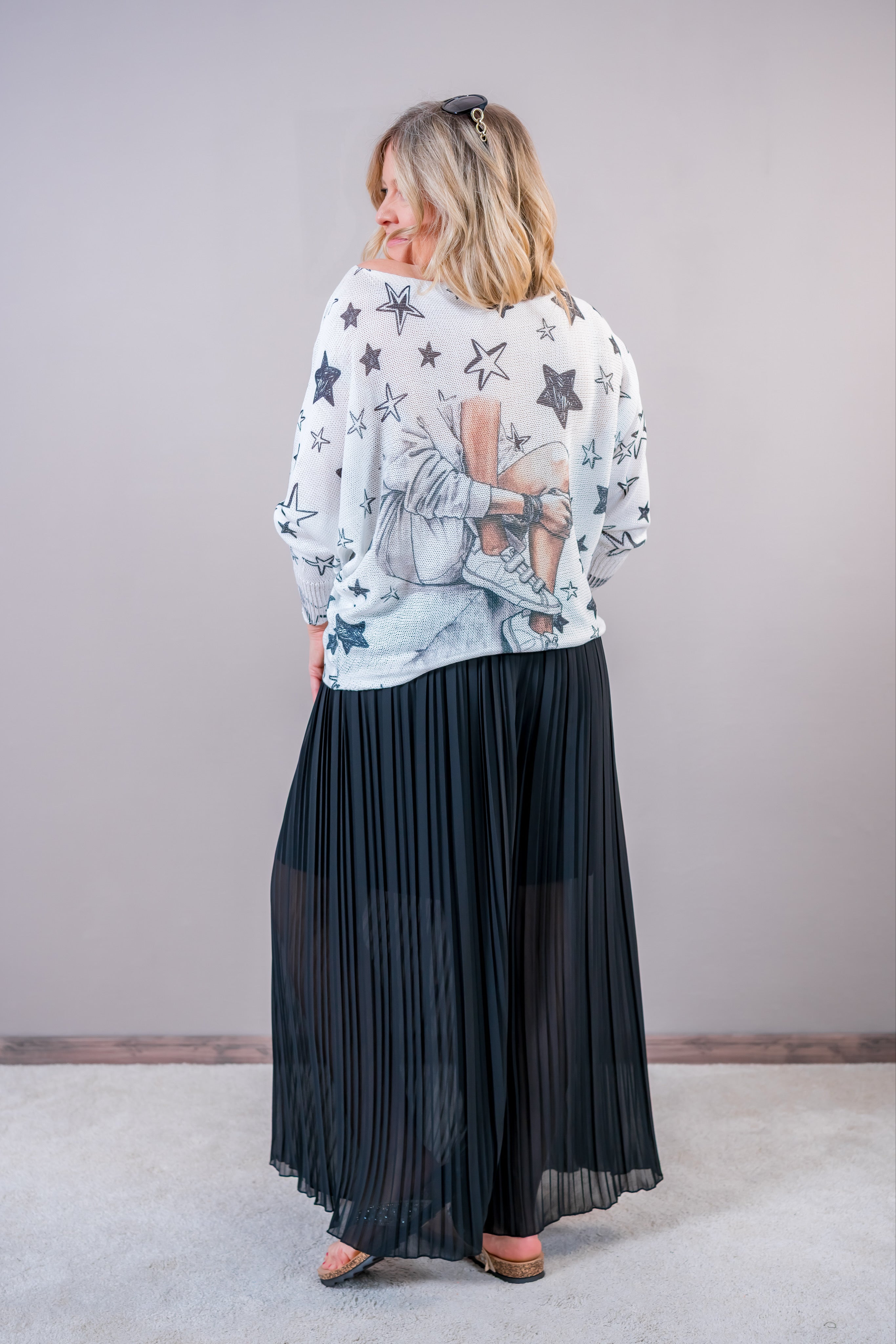 Leichter Sommerpulli mit Print, weiß/schwarz