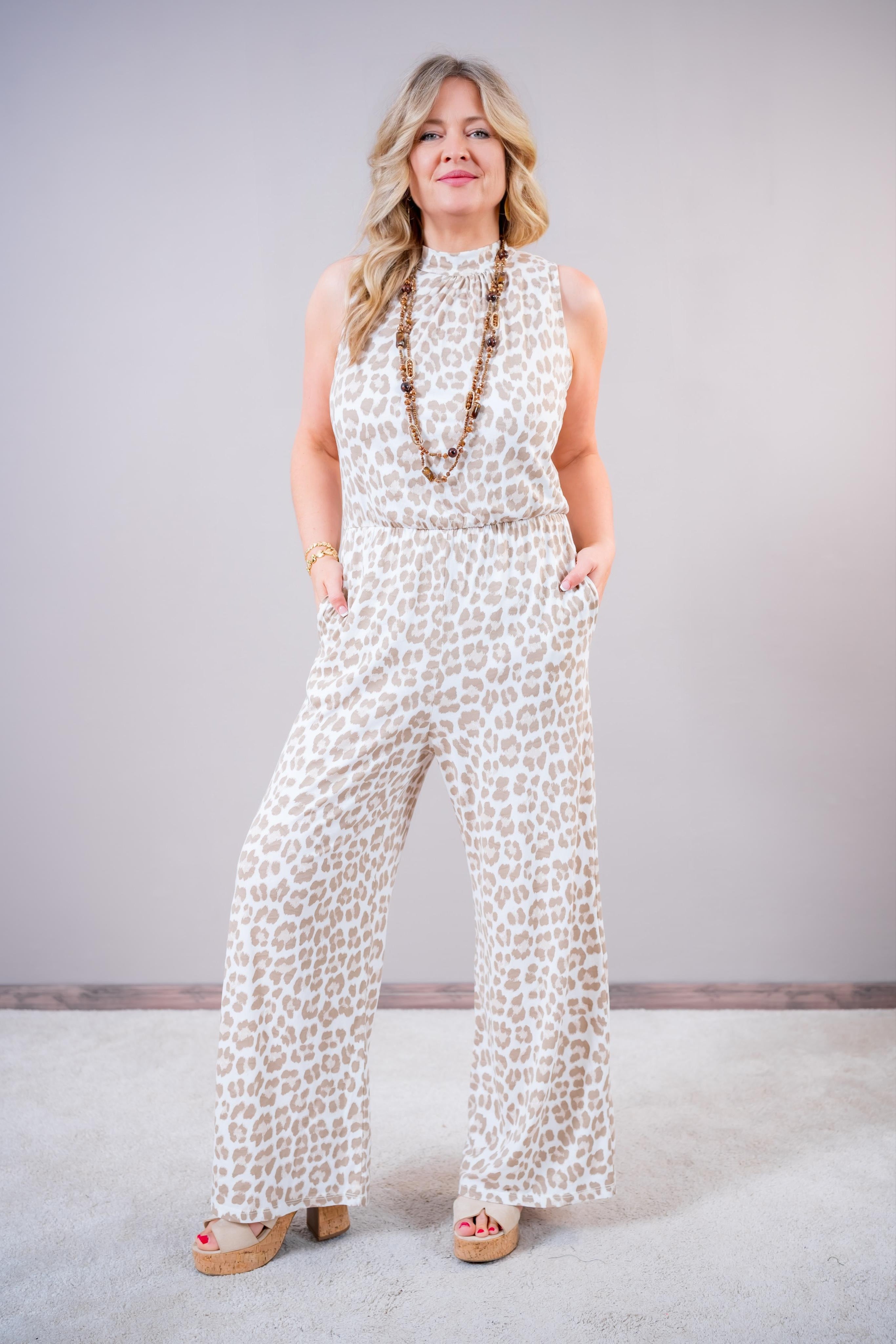 Jumpsuit mit Leo-Design, beige