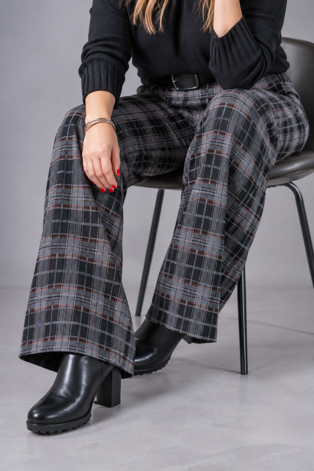 Karierte Hose Wide Leg, schwarz/grau