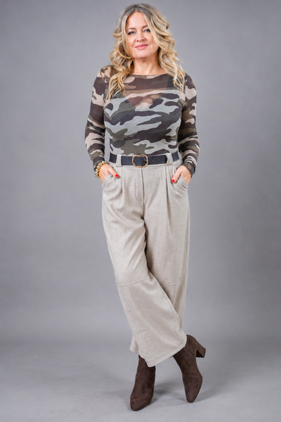 Leichtes Langarmshirt mit Camouflage-Muster, schokobraun/creme