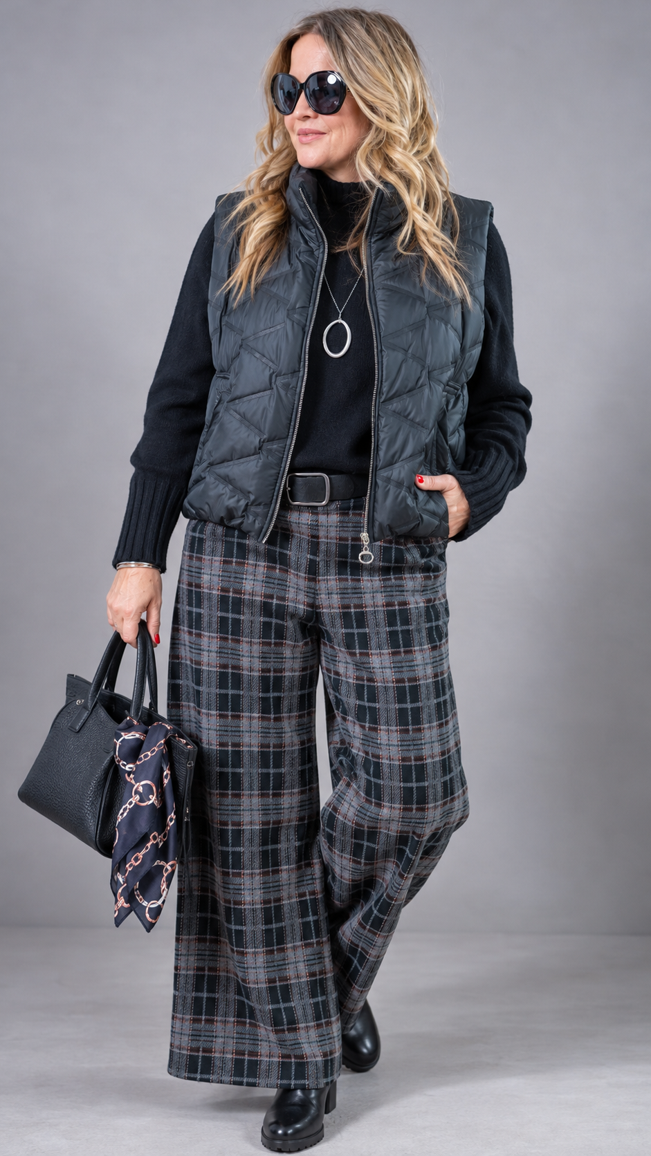 Karierte Hose Wide Leg, schwarz/grau