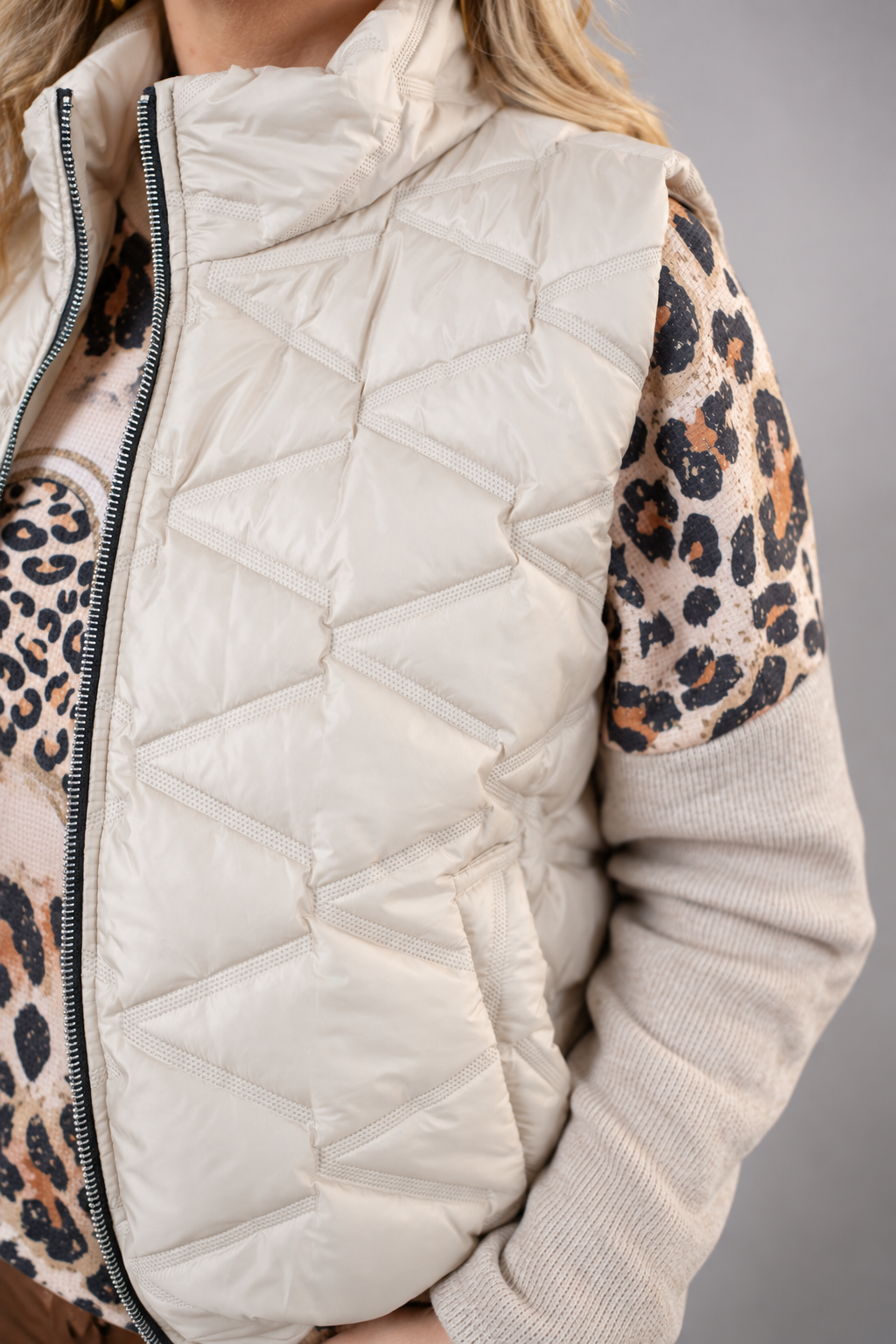Leichte Steppweste, creme