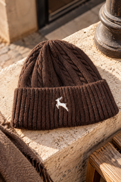 Strickmütze mit Zopfmuster, dunkelbraun